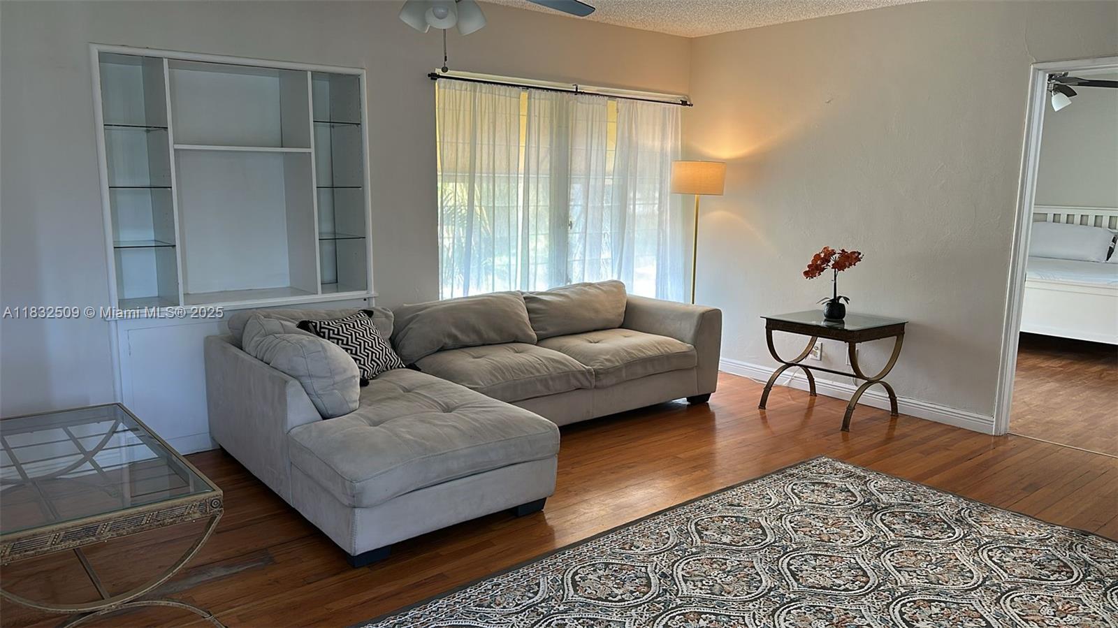 Isle Of Venice Apts Inc C