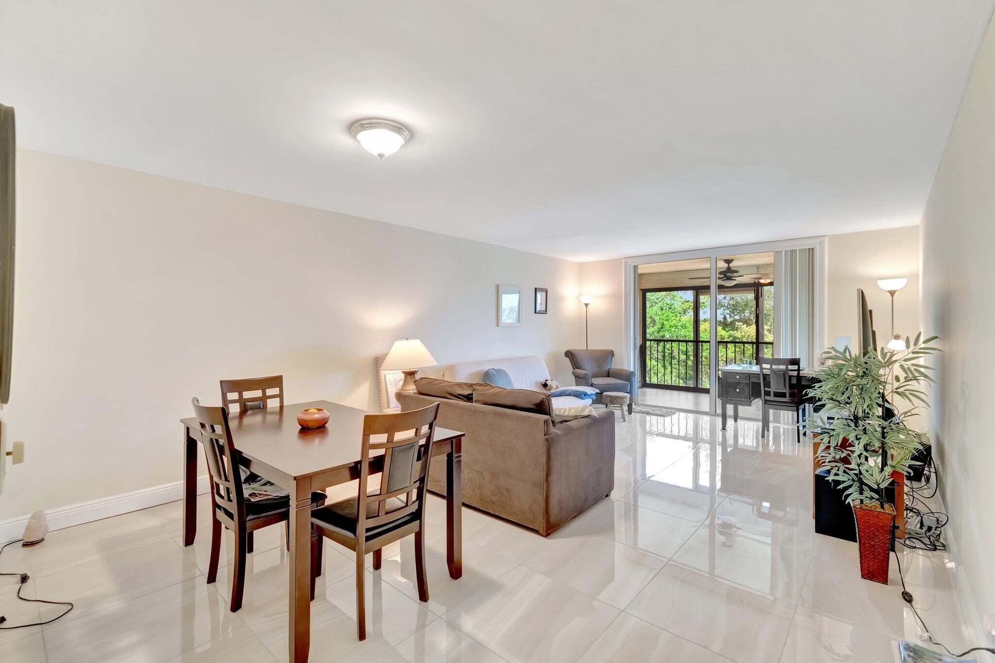 Homes for sale in Delray Beach, FL | 14723 Cumberland Dr #404 B, Delray Beach, FL 33446 | MLS# R11104069