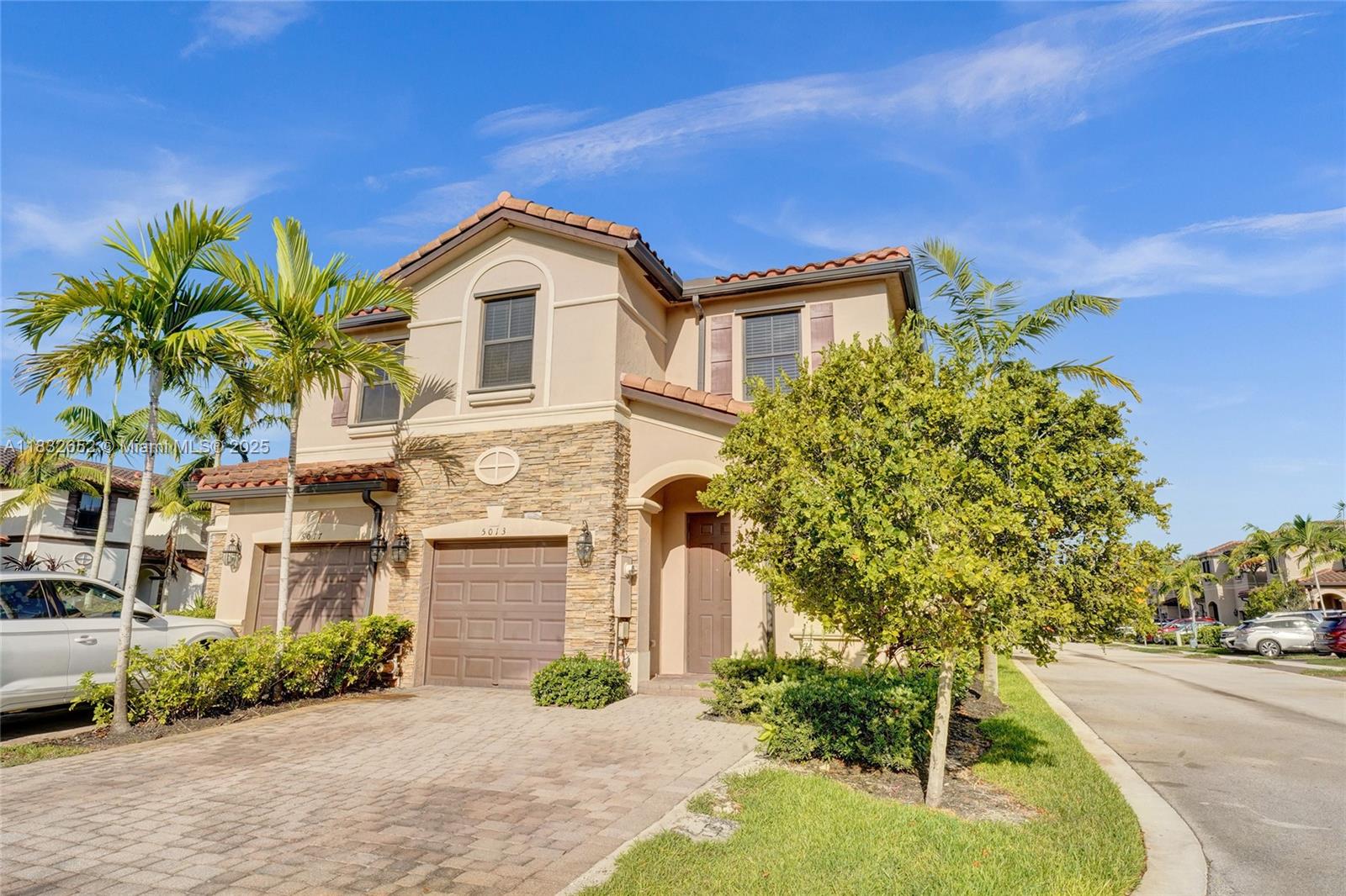 Property photo # 0