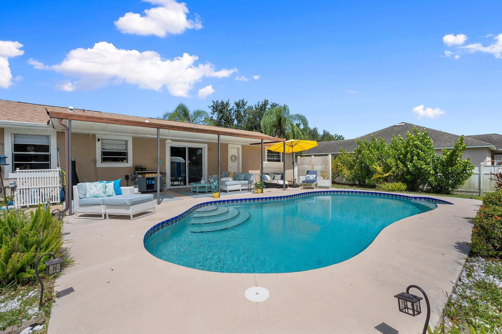 Homes for sale in Port St. Lucie, FL | 1986 Sw Aquarius Lane, Port St. Lucie, FL 34984 | MLS# R11104130