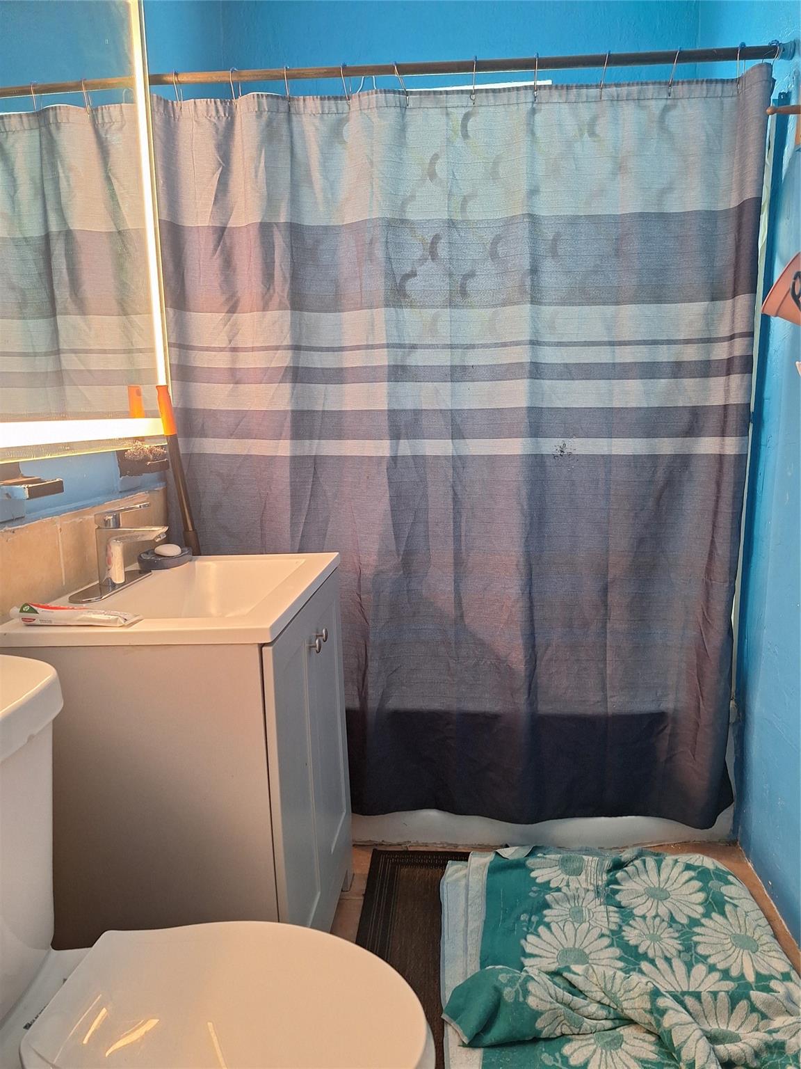 Photo 14 of home located at 2119 Plunkett St, Hollywood FL