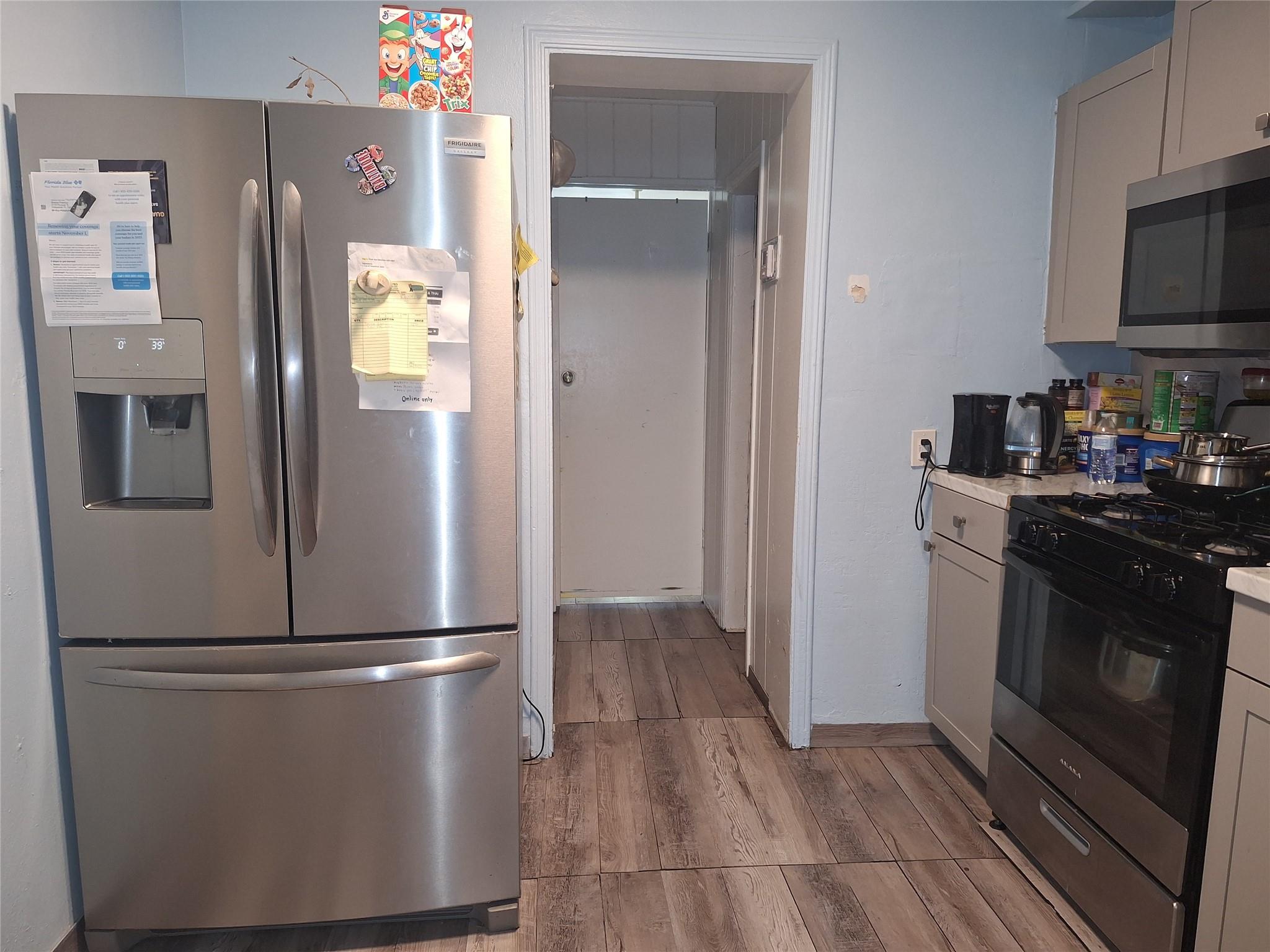 Photo 7 of home located at 2119 Plunkett St, Hollywood FL