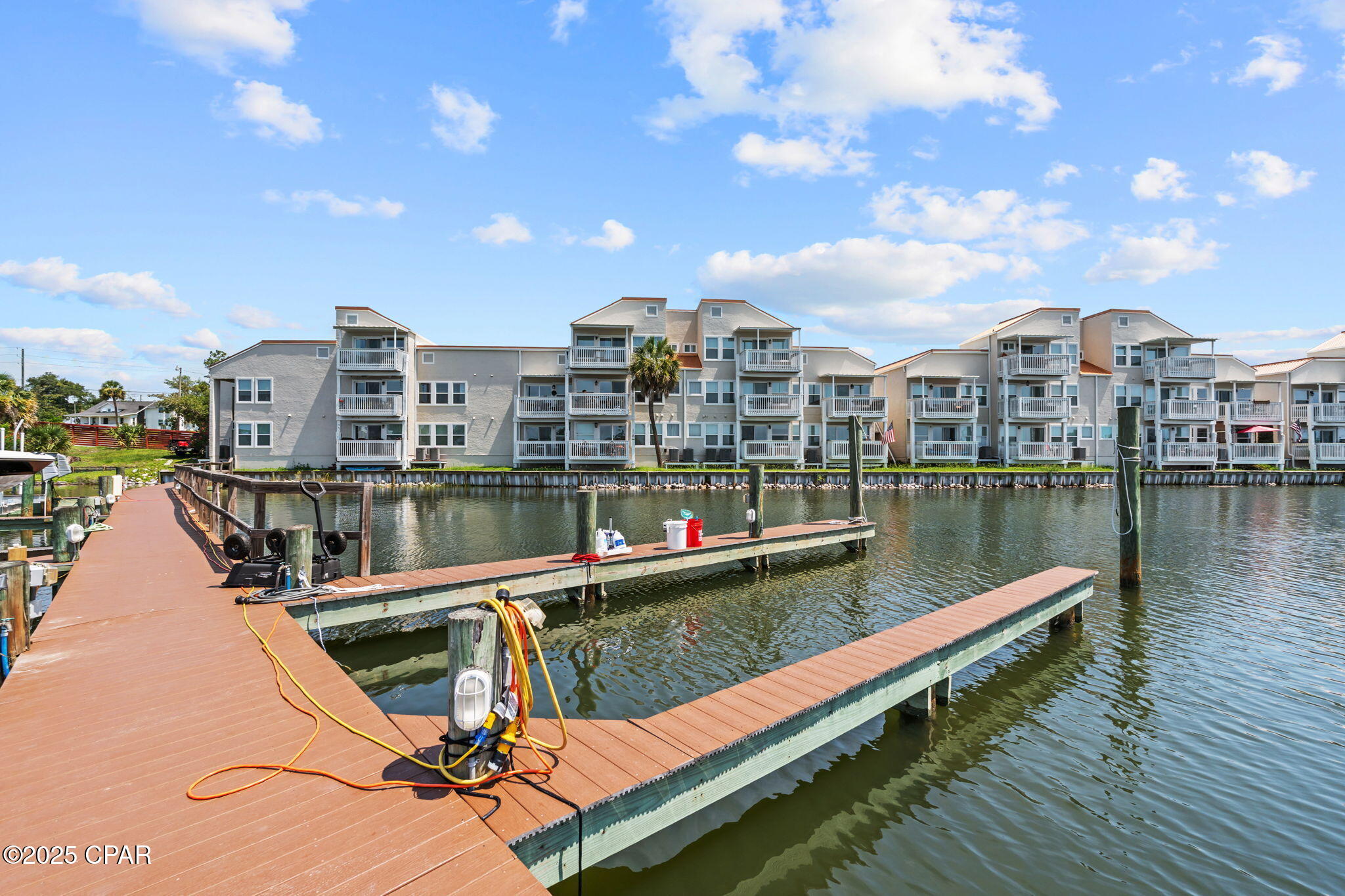 Image 4 For 1320 5th Street 103