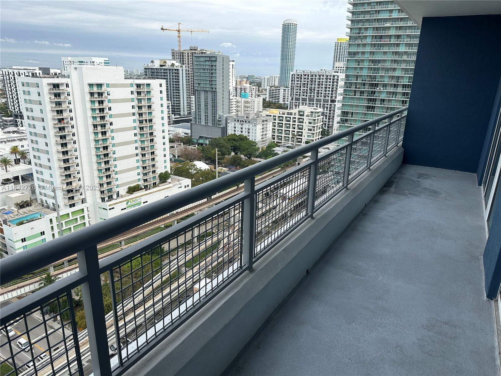 60 SW 13th St #1919, Miami FL 33130