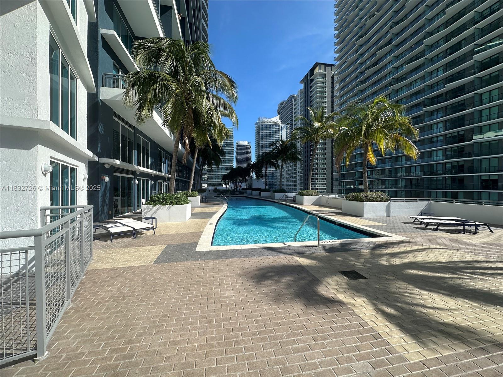 60 SW 13th St #1919, Miami FL 33130
