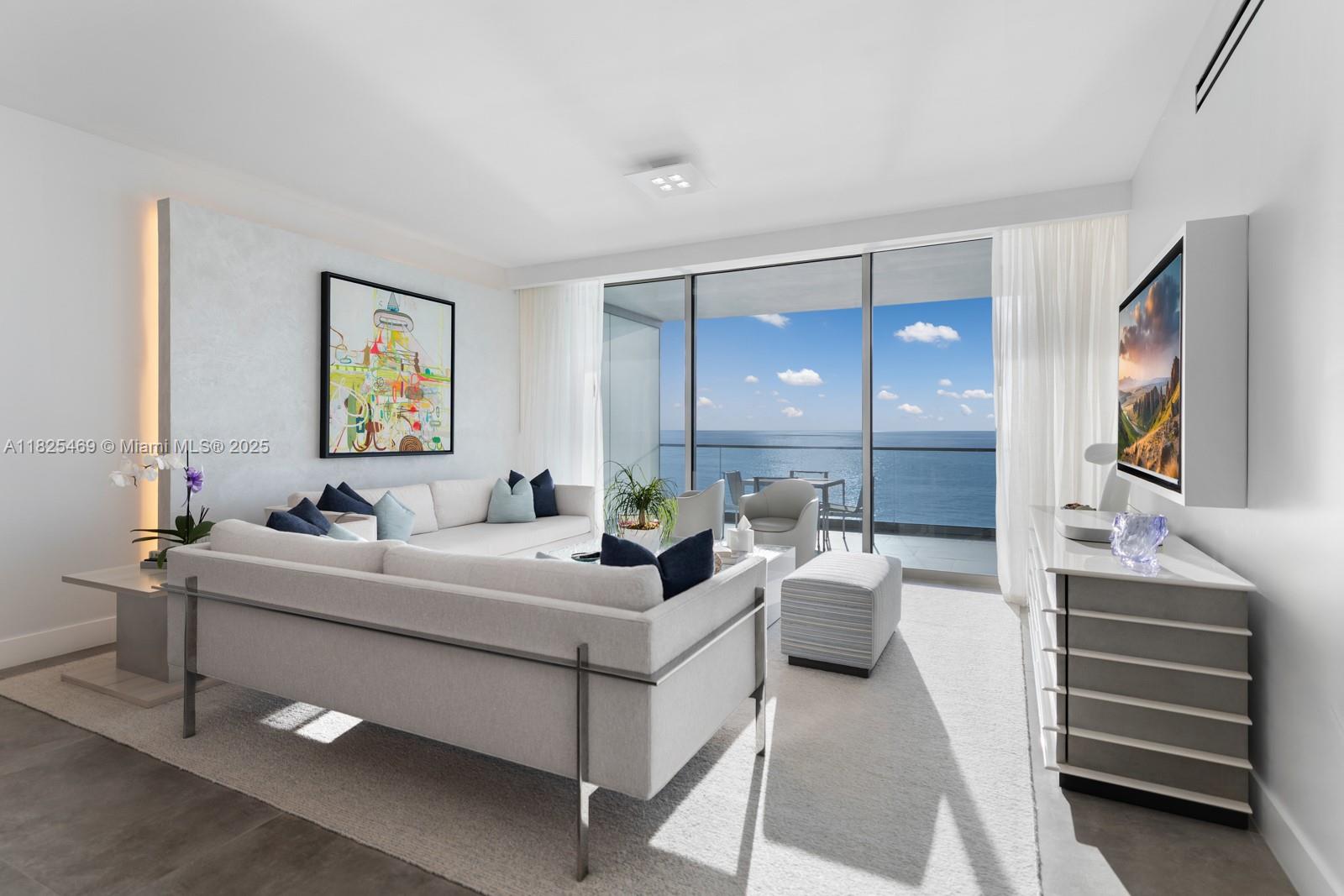 Apartamento à Venda em Bal Harbour, FL
