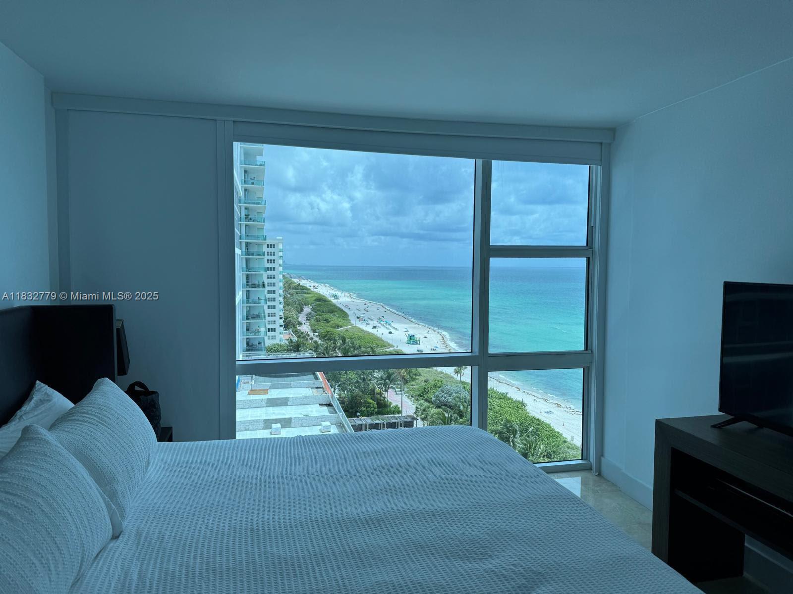 6801 Collins Ave #1102, Miami Beach FL 33141
