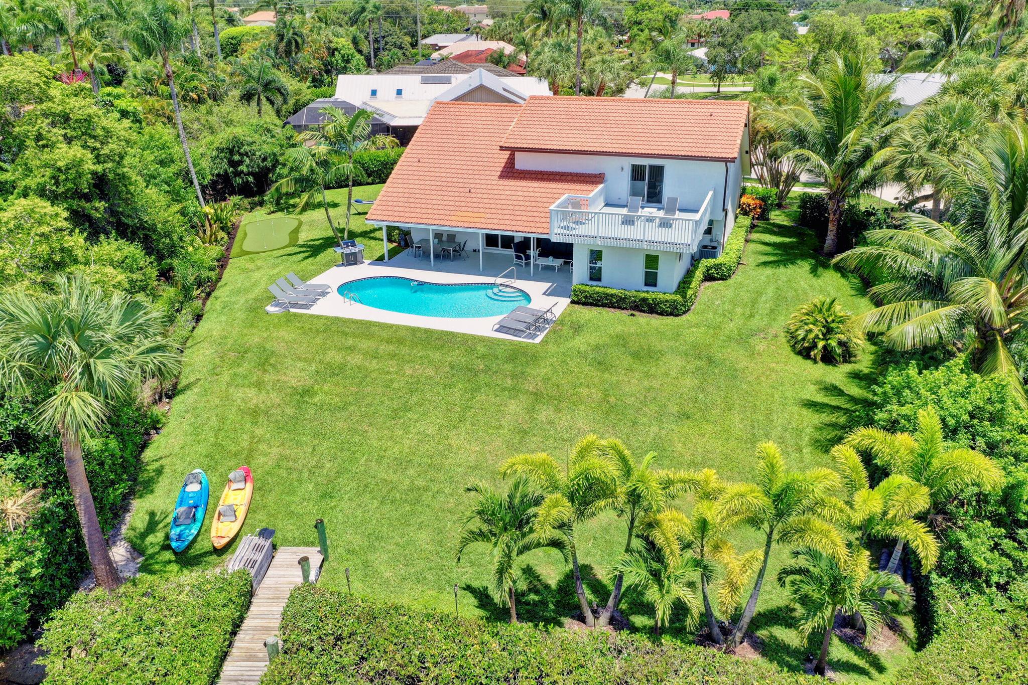 Image to showcase the property located at 141 Pine Hill Trail W