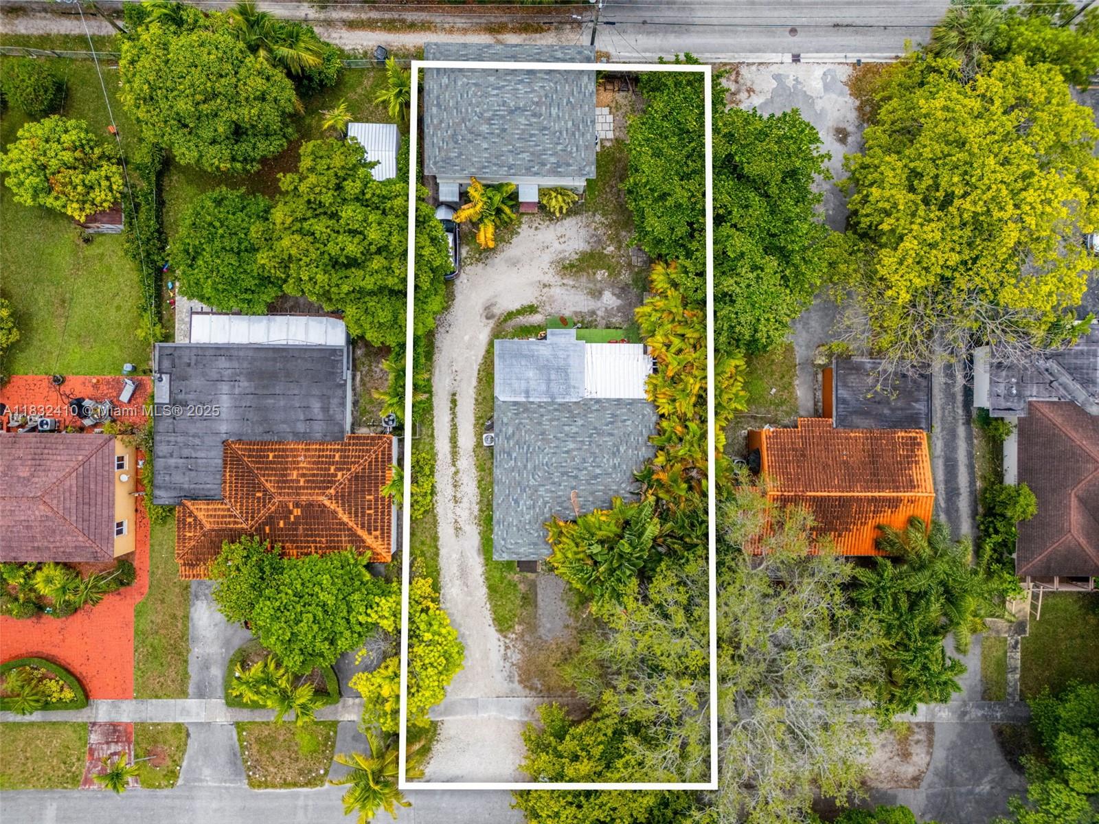 633 De Soto Dr, Miami Springs, Florida image 4