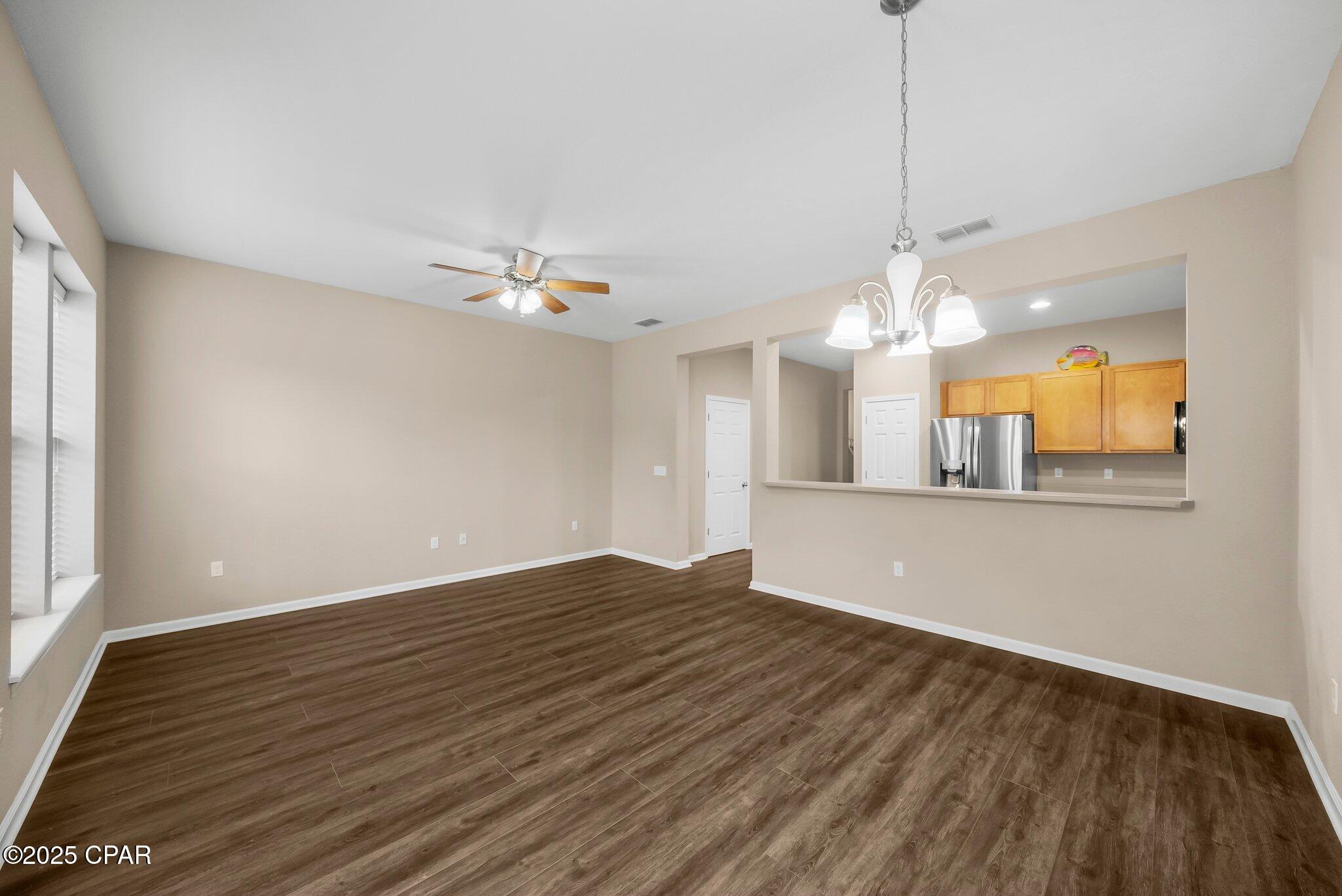 Image 12 For 309 Sand Oak Boulevard