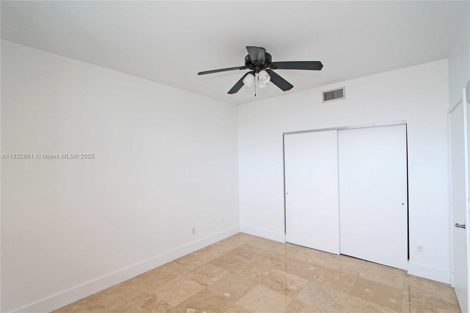 888 Biscayne Blvd #4304, Miami FL 33132
