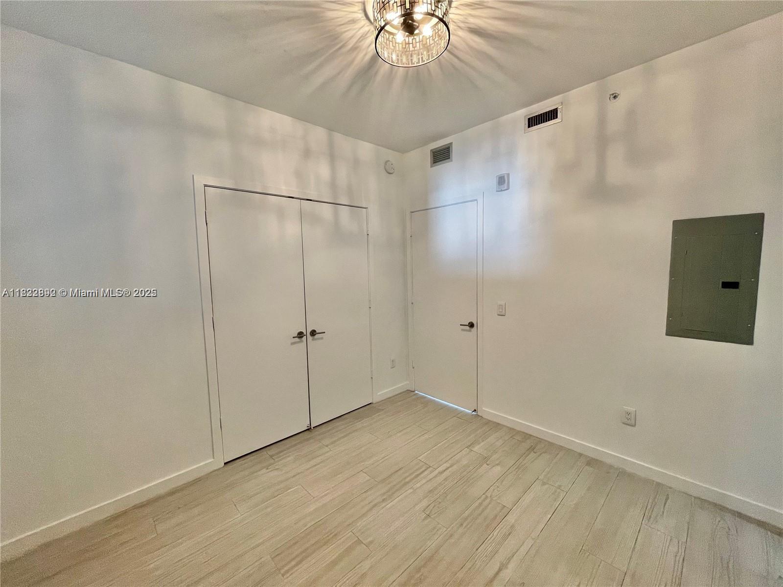 2900 NE 7th Ave #2706, Miami FL 33137