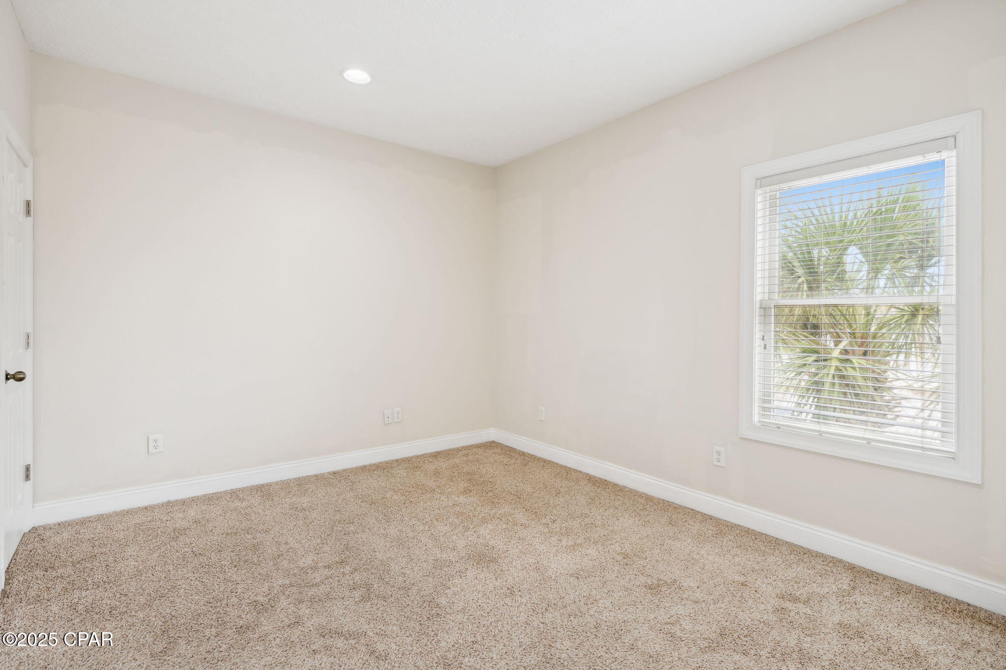 Image 5 For 214 Bonita Circle D