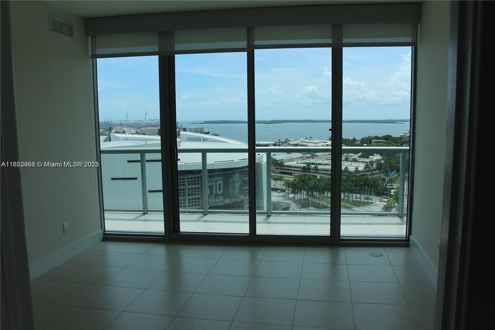 888 Biscayne Blvd #1806, Miami FL 33132