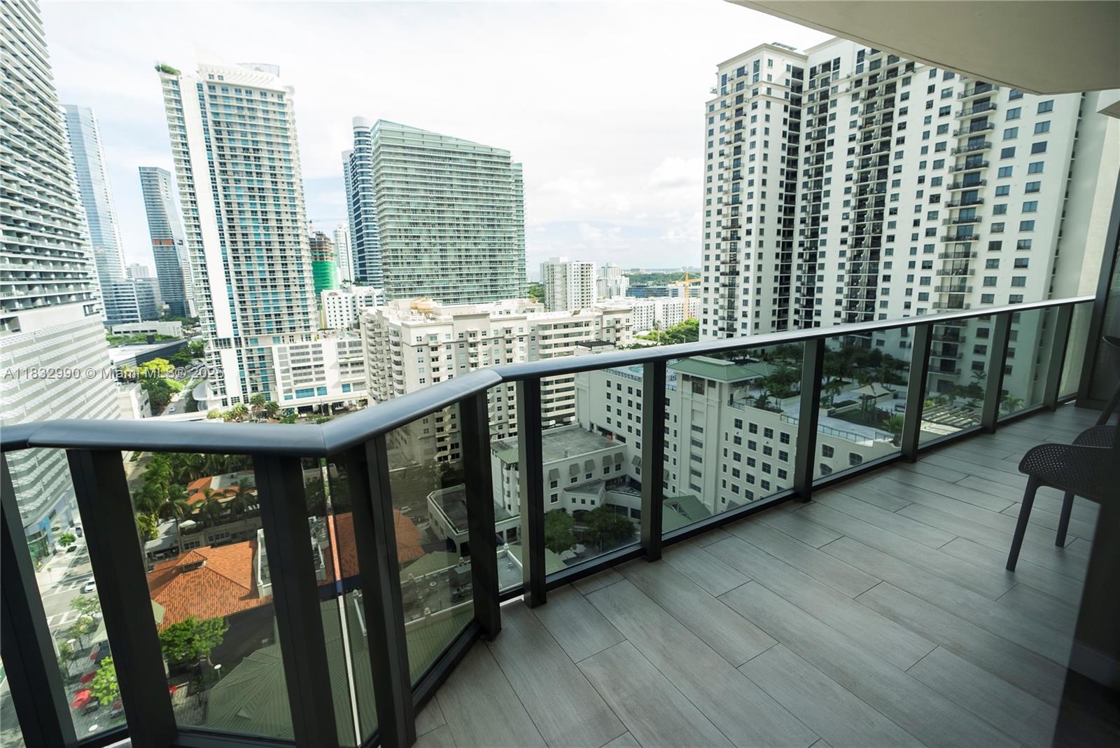 45 SW 9th St #1705, Miami FL 33130