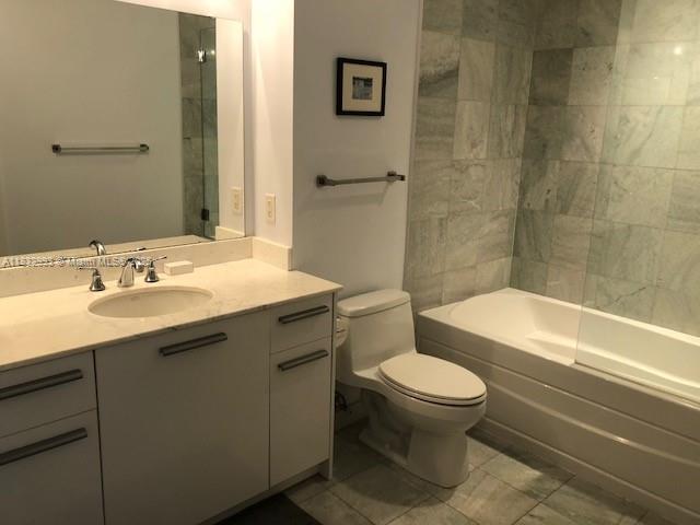 1060 Brickell Ave #3315, Miami FL 33131