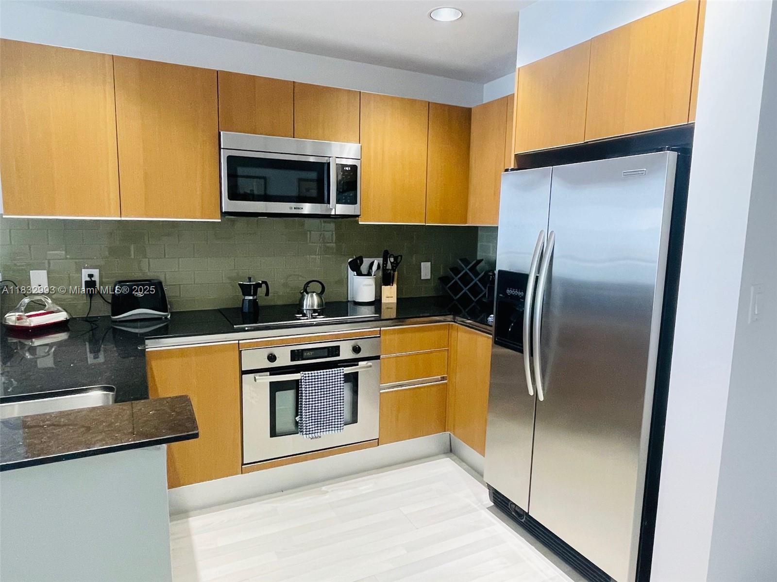 1060 Brickell Ave #3315, Miami FL 33131