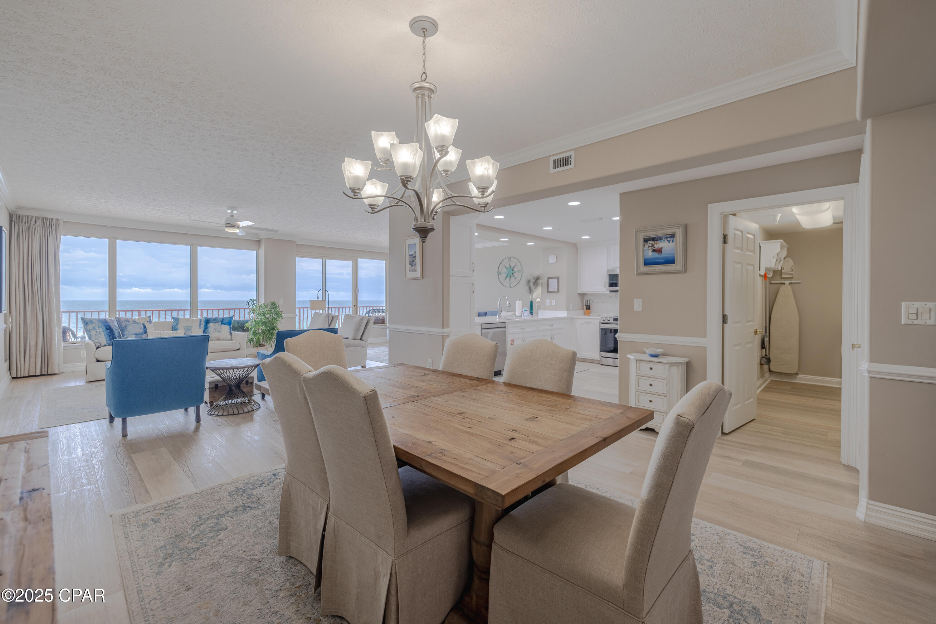 Image 4 For 7115 Thomas Drive 801