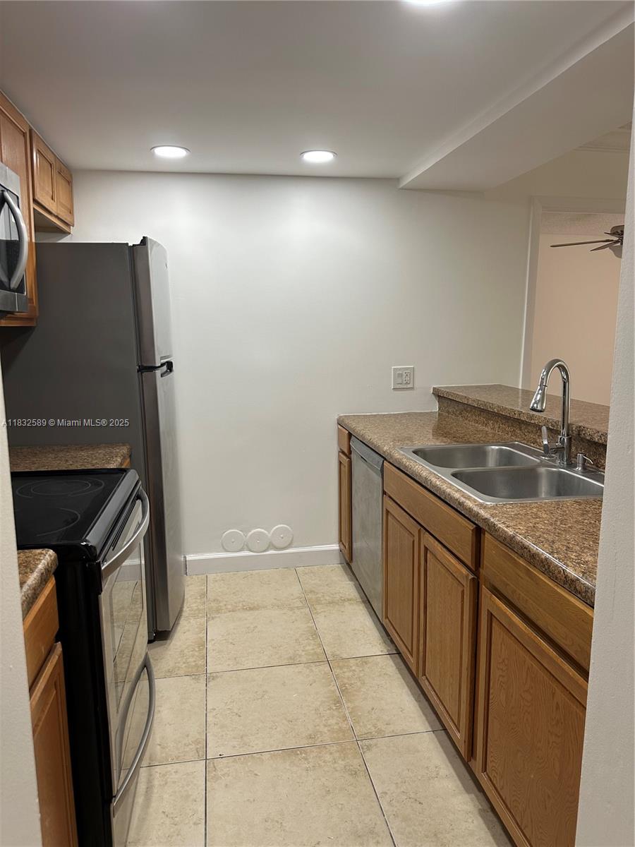 Property photo # 8
