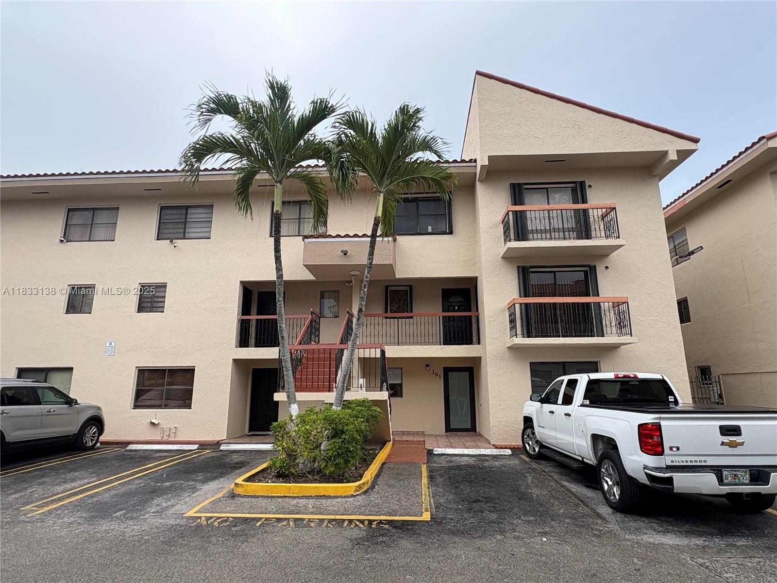 5625 26th Ct Unit 201, Hialeah, Florida 33016