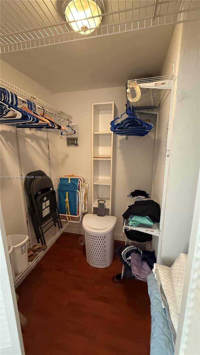 110 SW 64th Ct