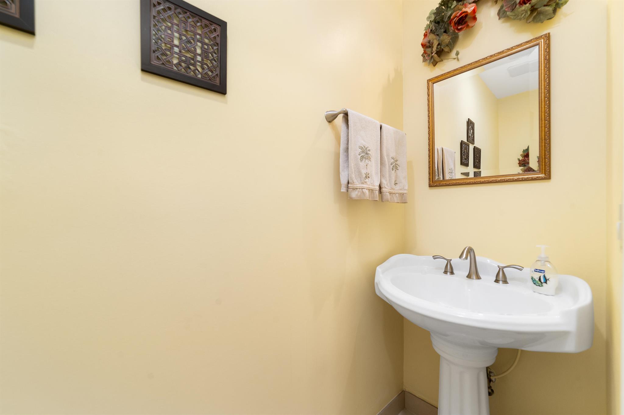 Image to showcase the property located at 703 Sea Oats Drive C-4