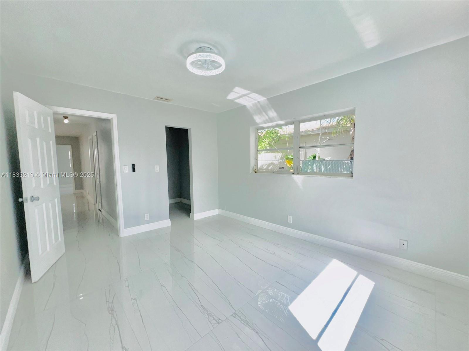 4971 SW 7th Ct