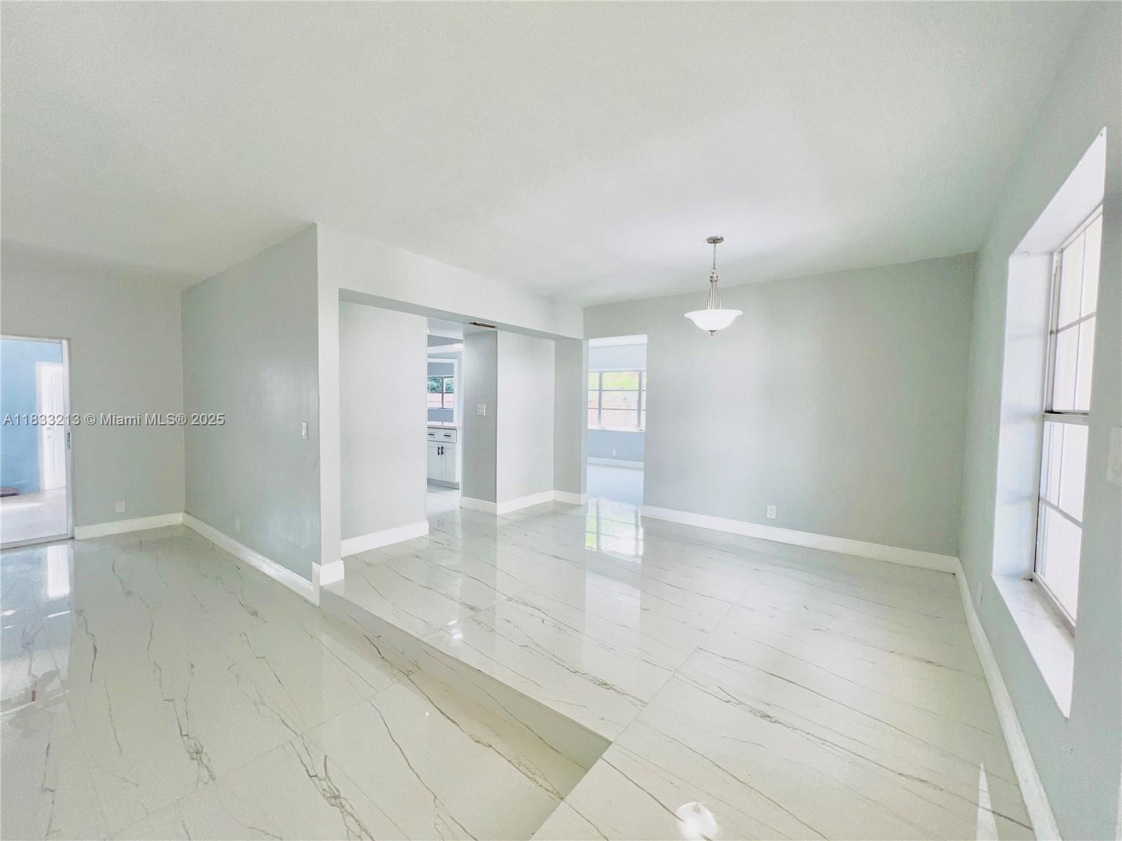 4971 SW 7th Ct