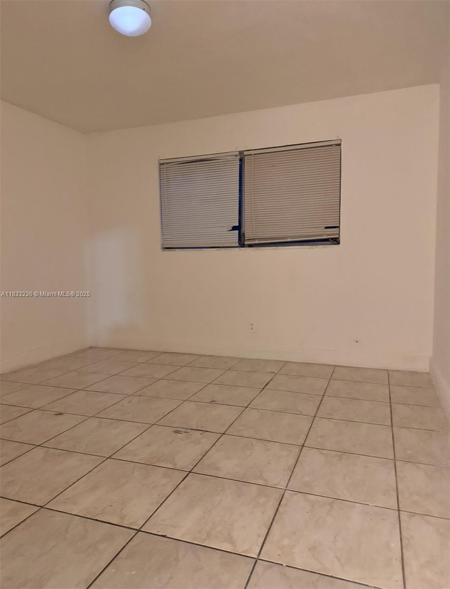 770 NE 128th St 104