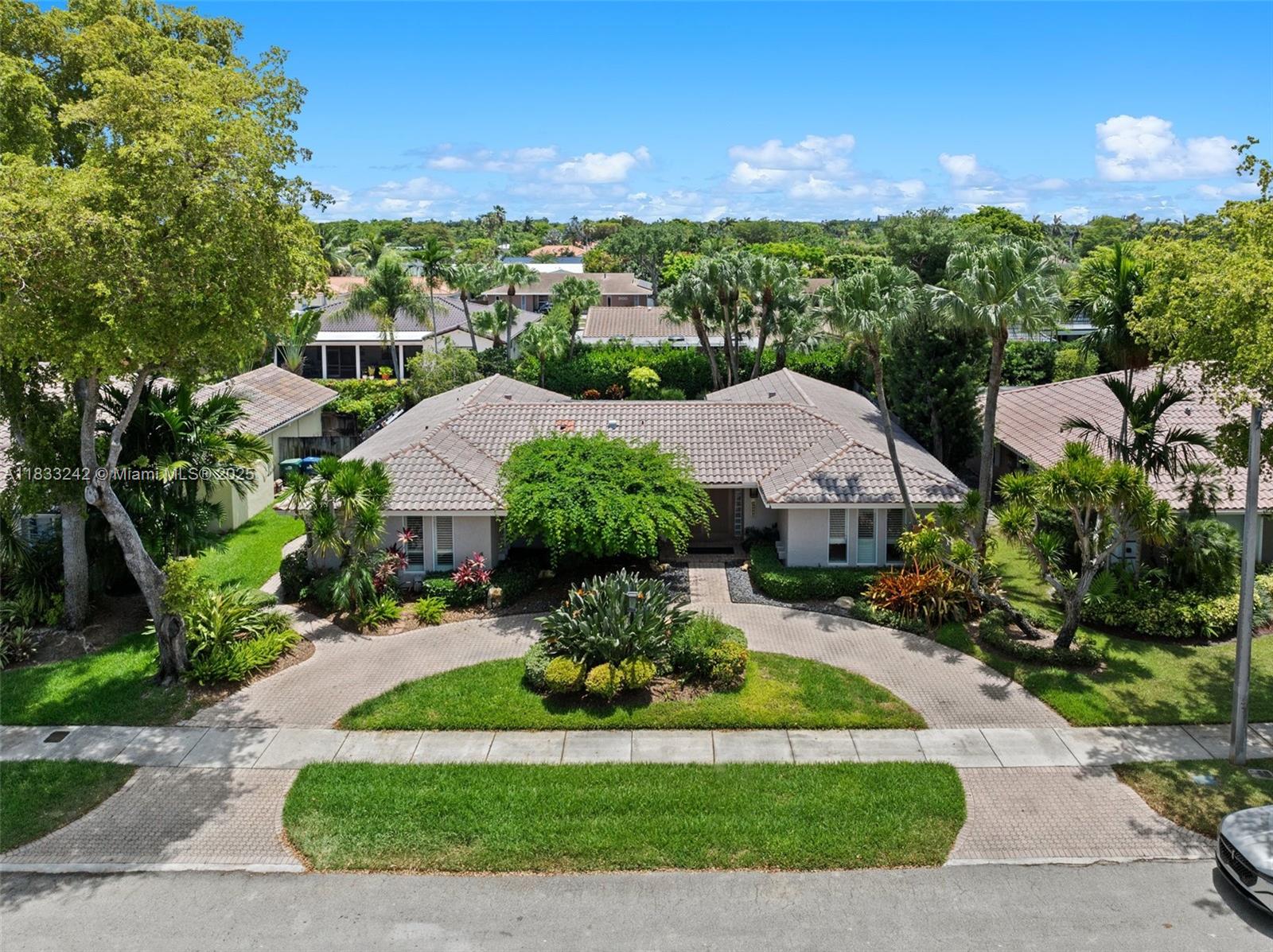 2100 211th Ter, Miami, Florida 33179