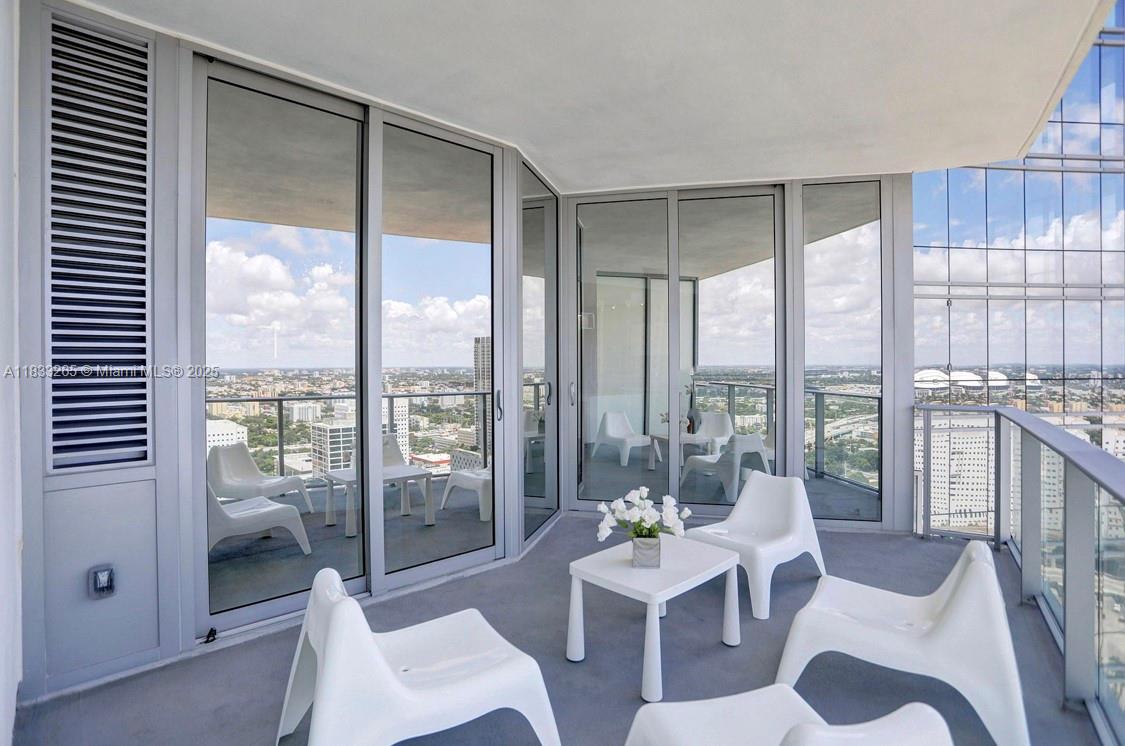 851 NE 1st Ave #3510, Miami FL 33132