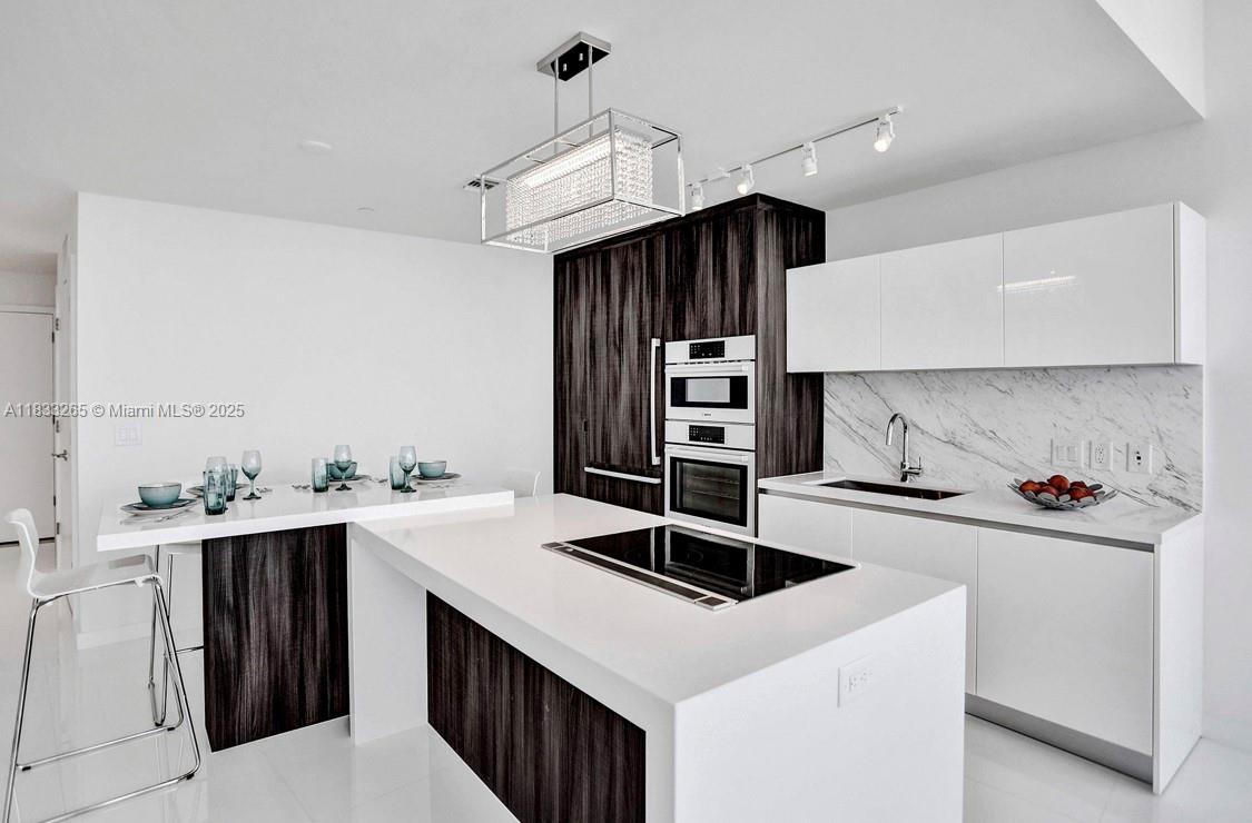 851 NE 1st Ave #3510, Miami FL 33132