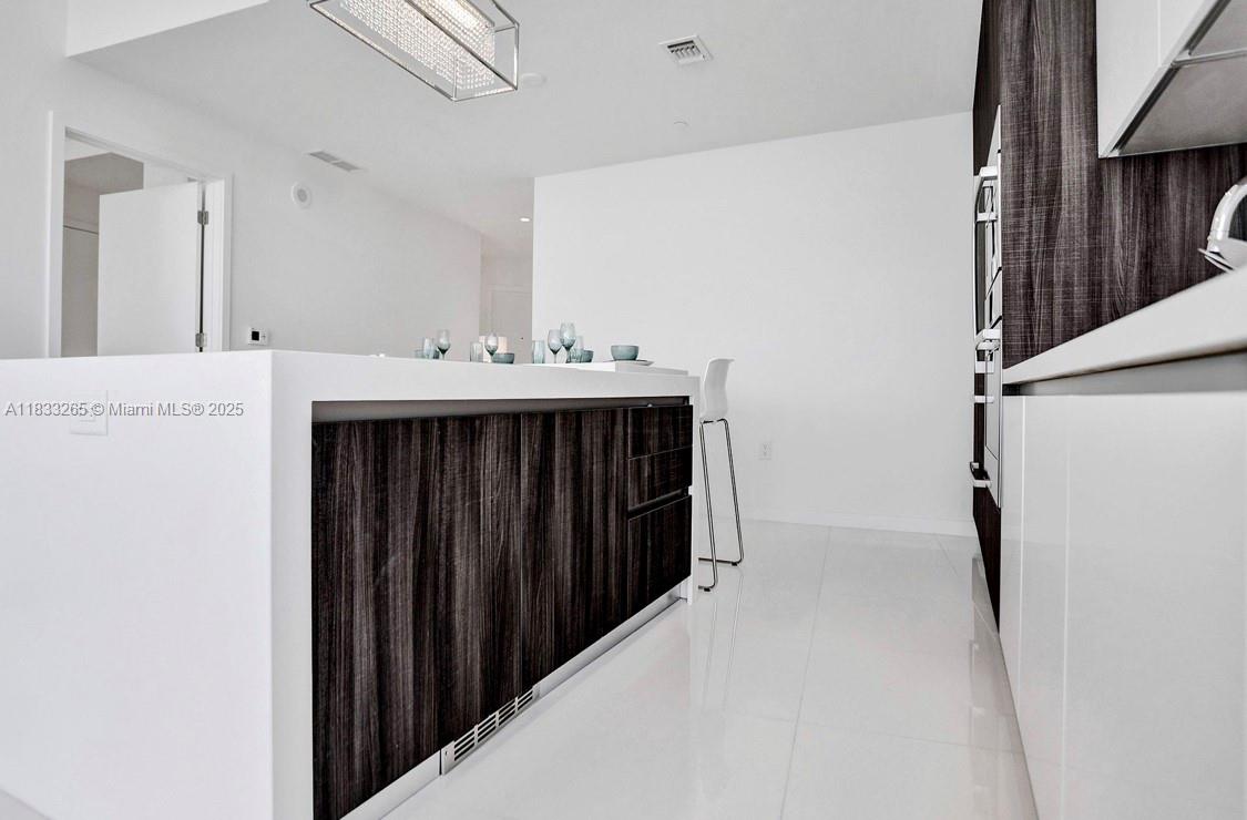 851 NE 1st Ave #3510, Miami FL 33132