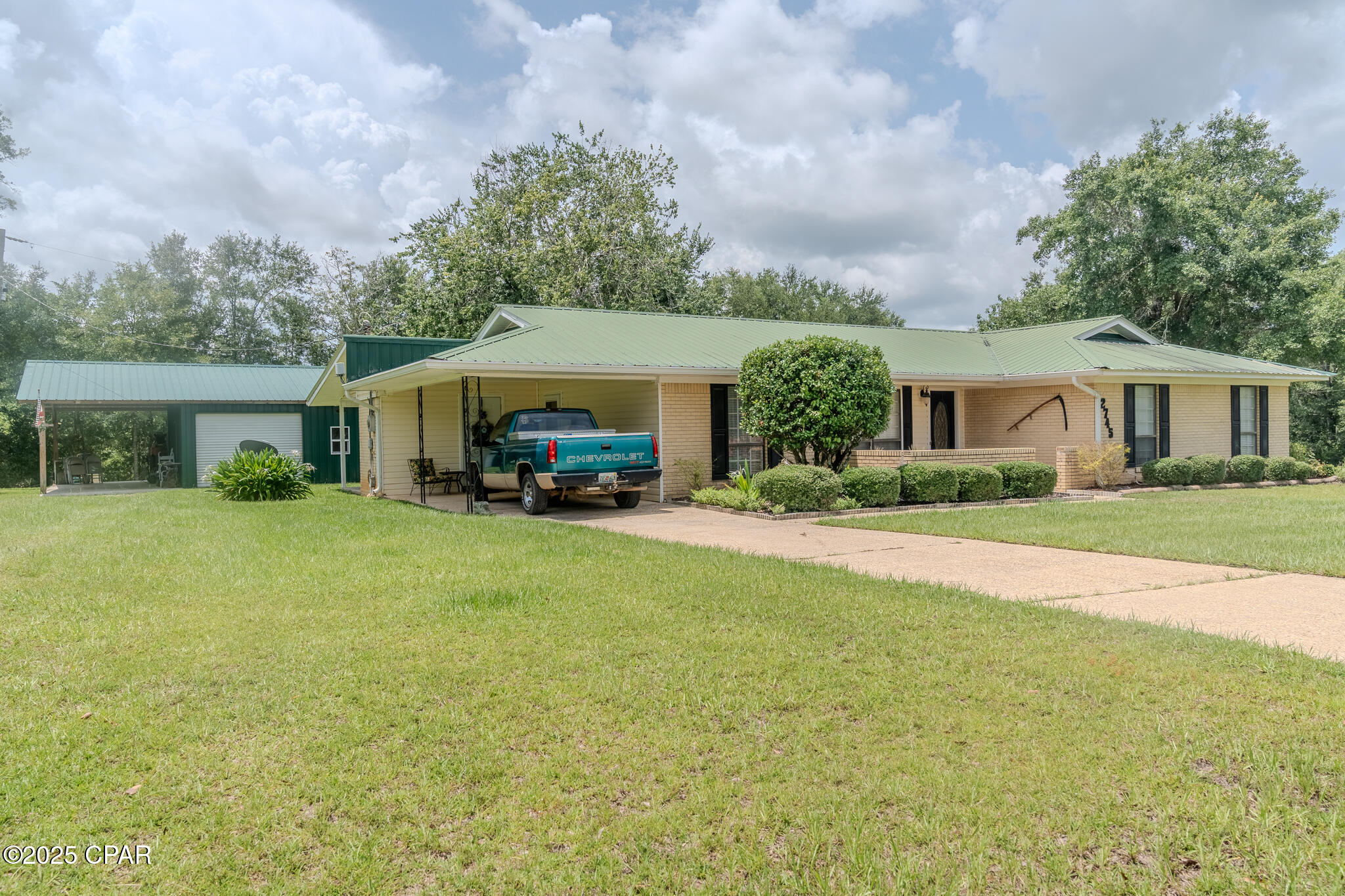Image 2 For 2745 Perry Road