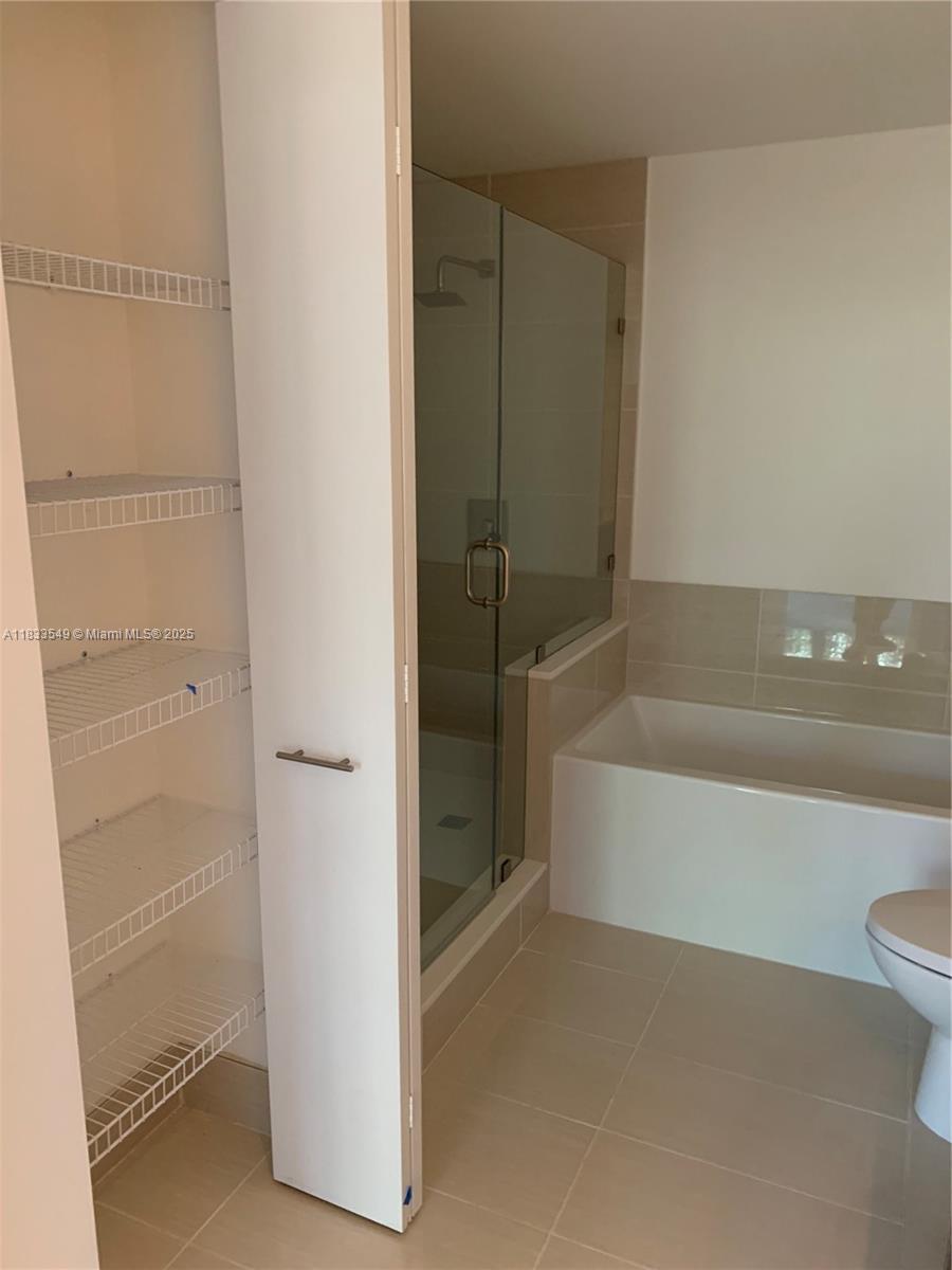 201 SW 17th Rd #310, Miami FL 33129