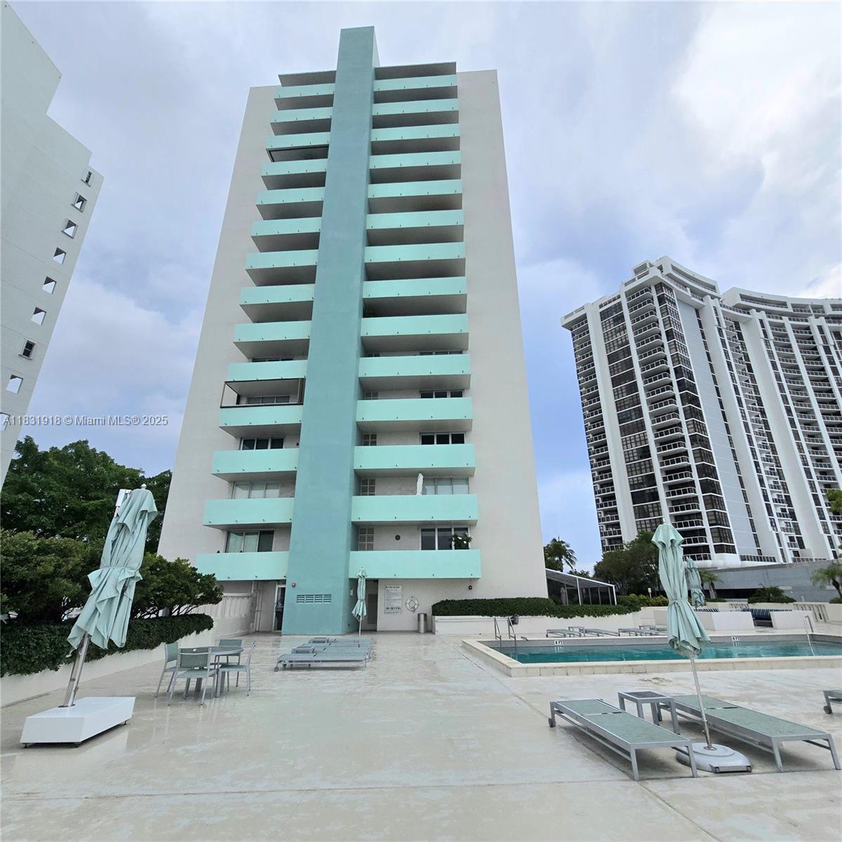 Island Terrace Condo