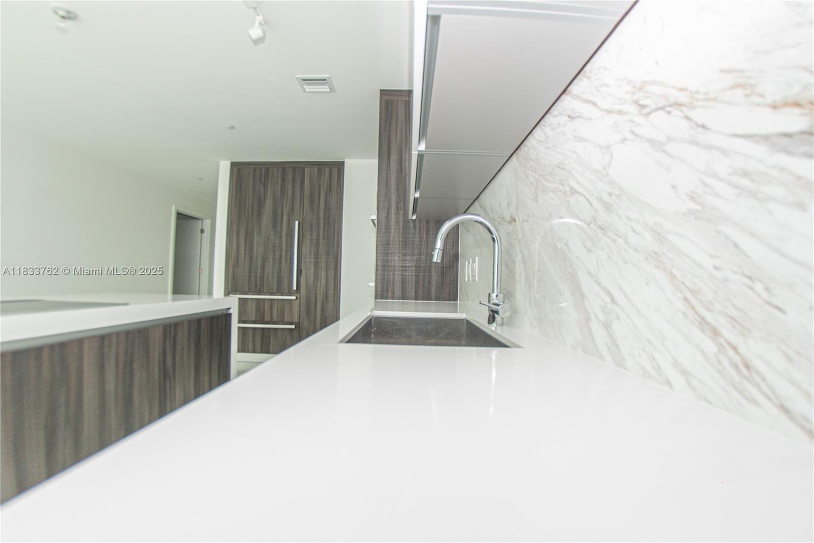 851 NE 1st Ave #2211, Miami FL 33132
