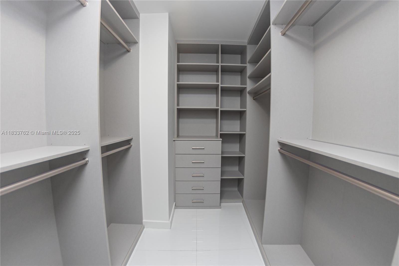 851 NE 1st Ave #2211, Miami FL 33132