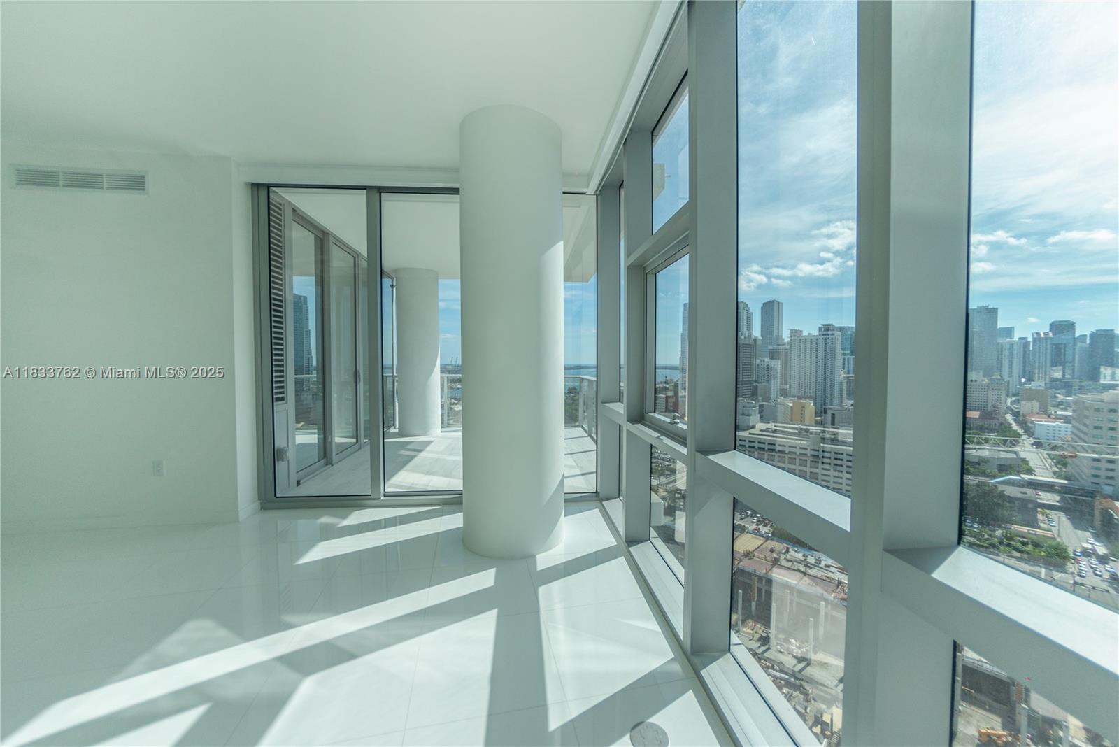 851 NE 1st Ave #2211, Miami FL 33132