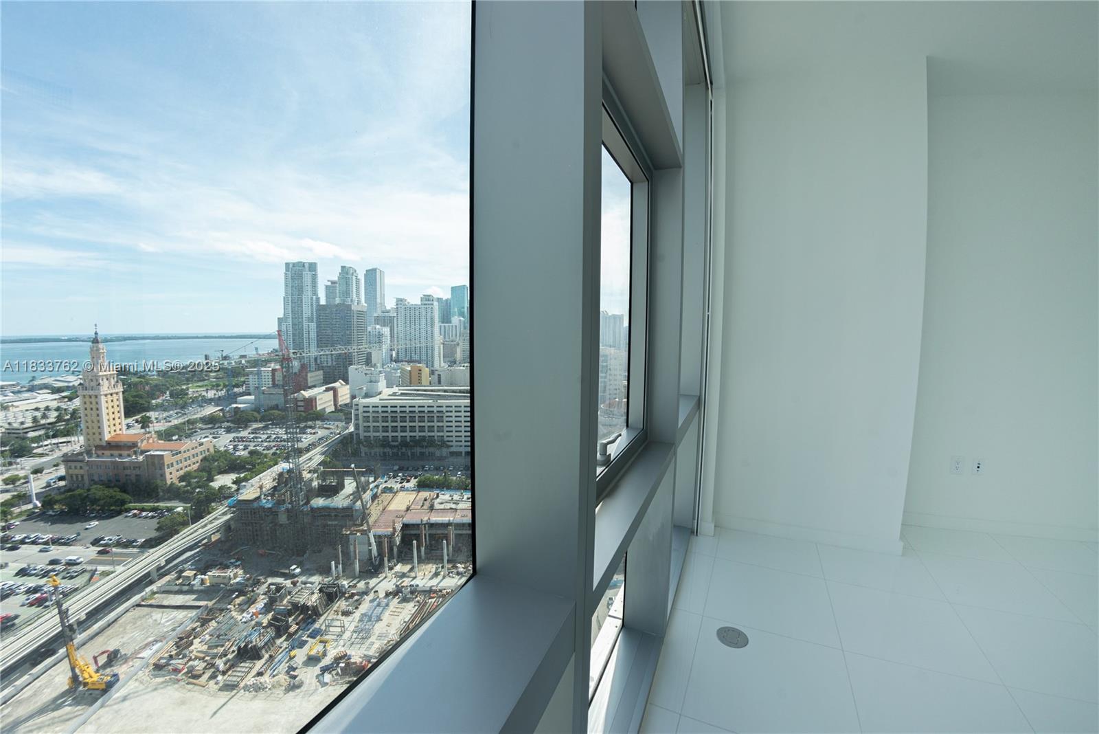 851 NE 1st Ave #2211, Miami FL 33132