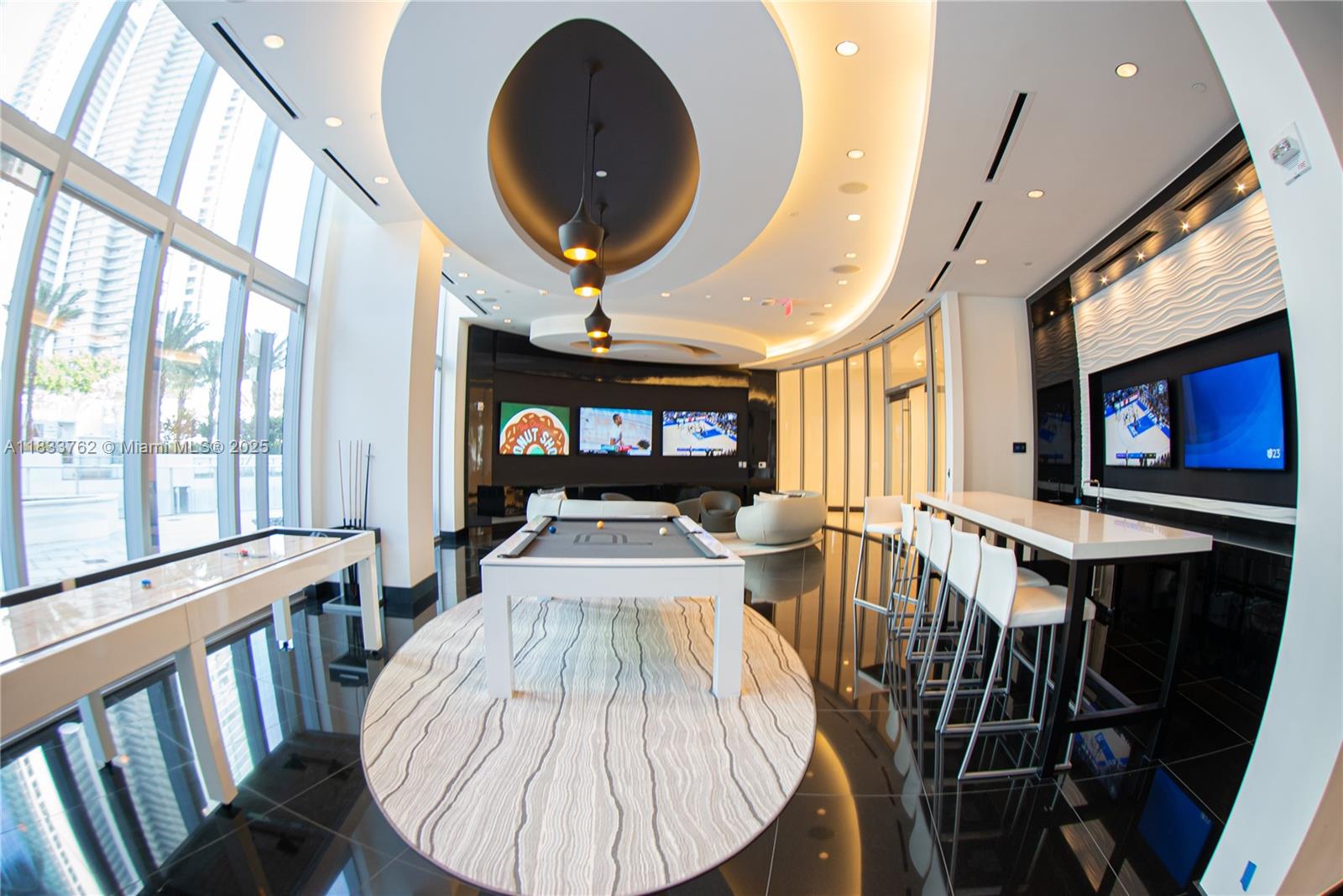 851 NE 1st Ave #2211, Miami FL 33132