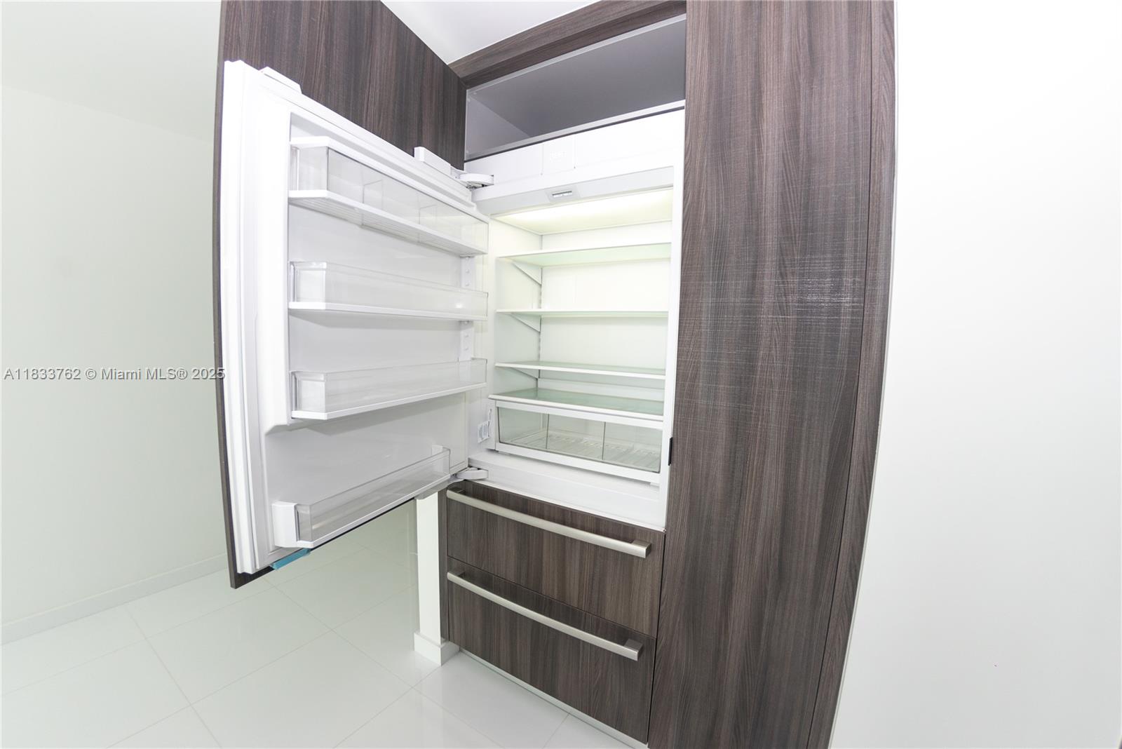 851 NE 1st Ave #2211, Miami FL 33132