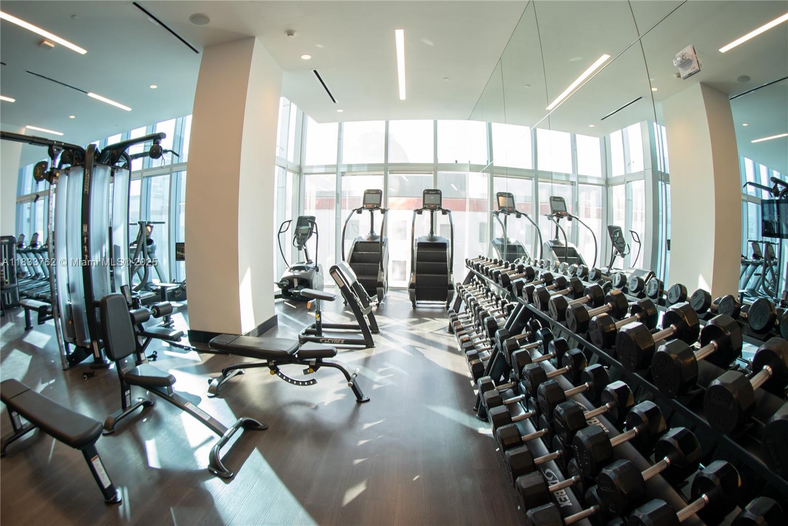 851 NE 1st Ave #2211, Miami FL 33132