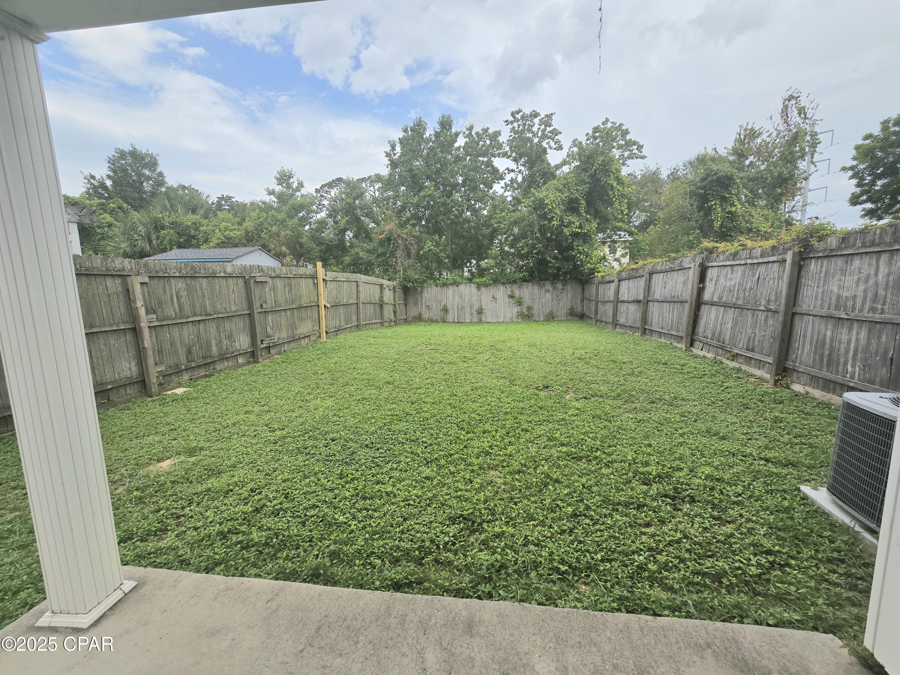 Image 14 For 1913 Laurel Avenue A