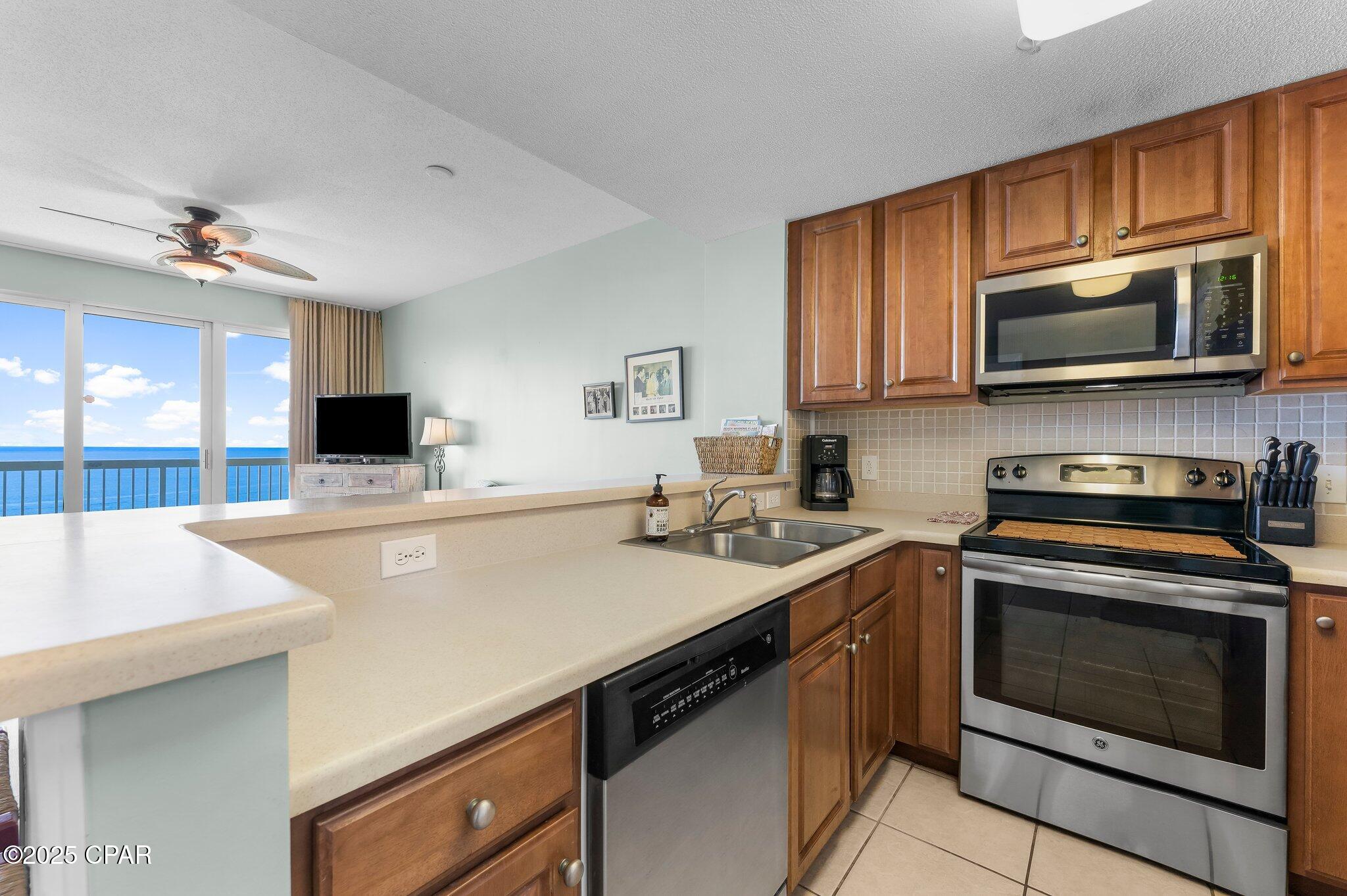 Image 18 For 5115 Gulf Drive 2105
