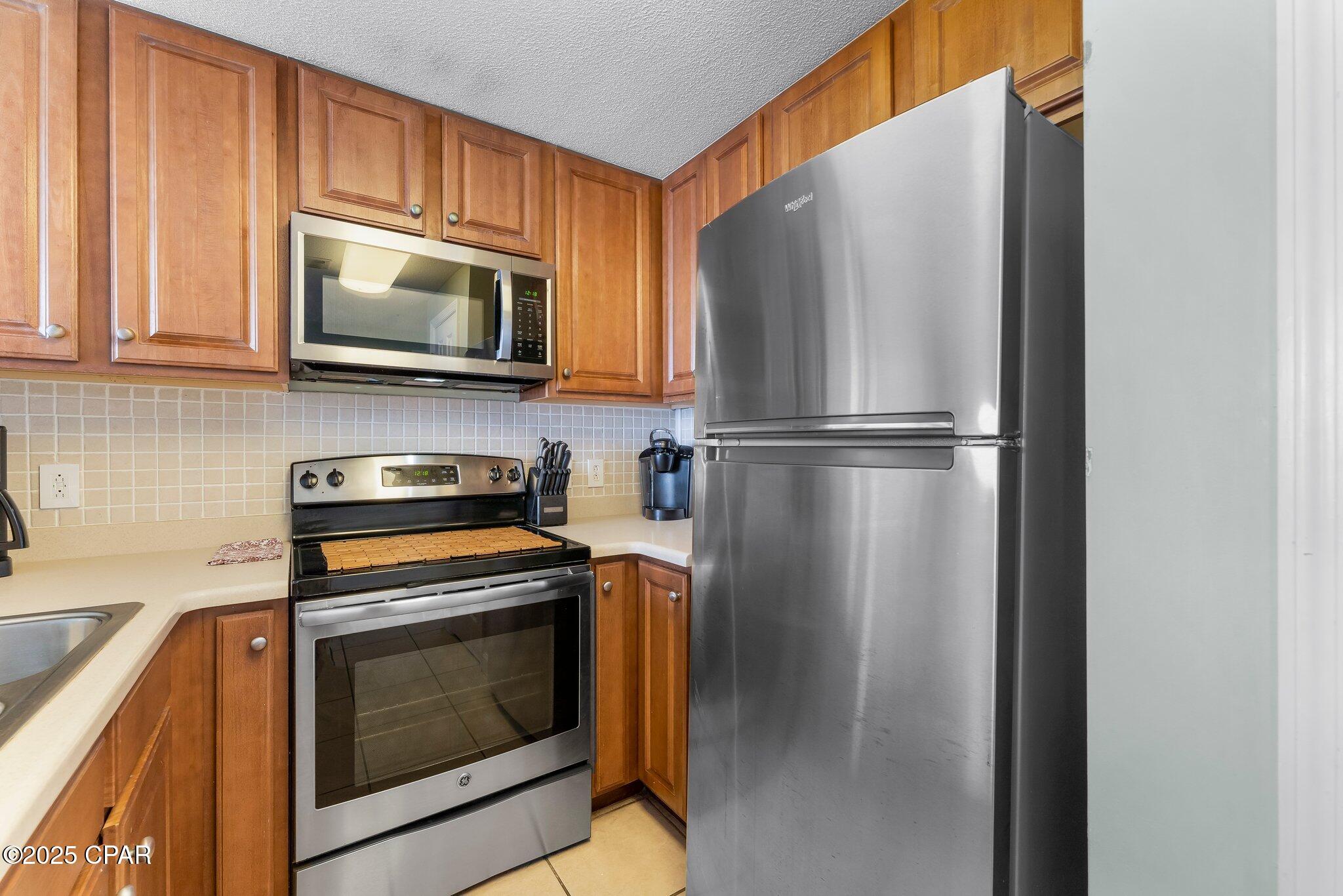 Image 20 For 5115 Gulf Drive 2105