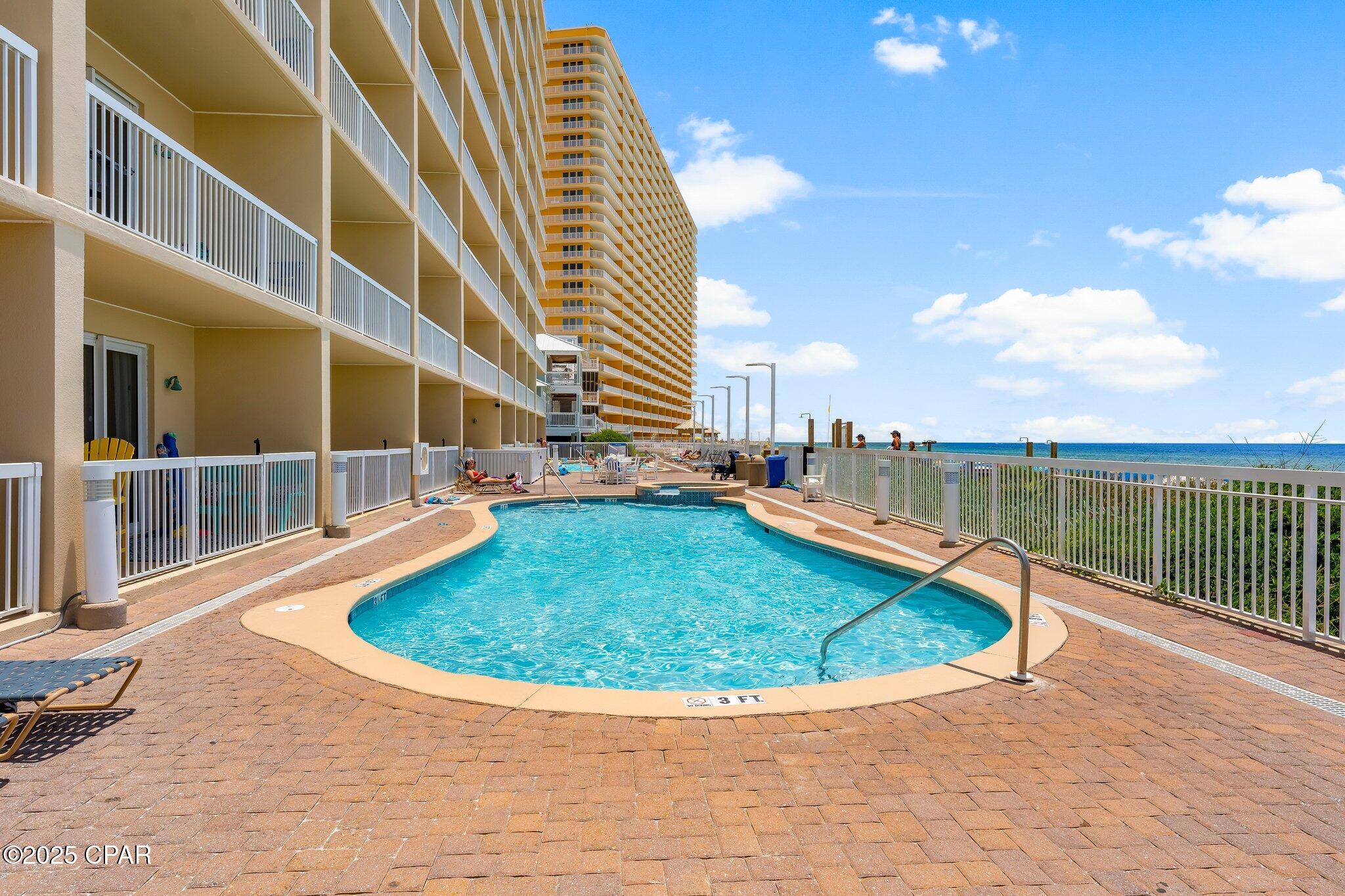 Image 5 For 5115 Gulf Drive 2105