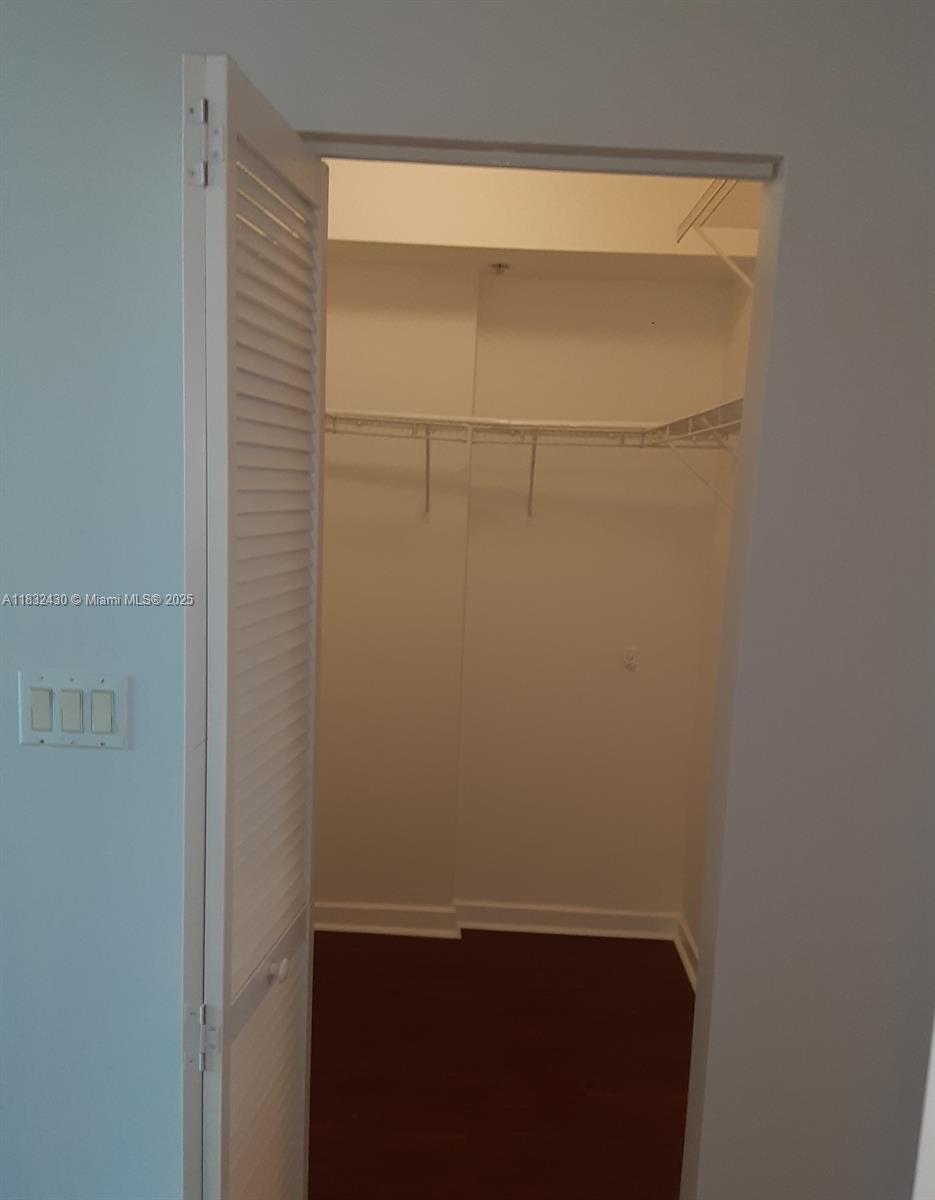 335 S Biscayne Blvd #505, Miami FL 33131