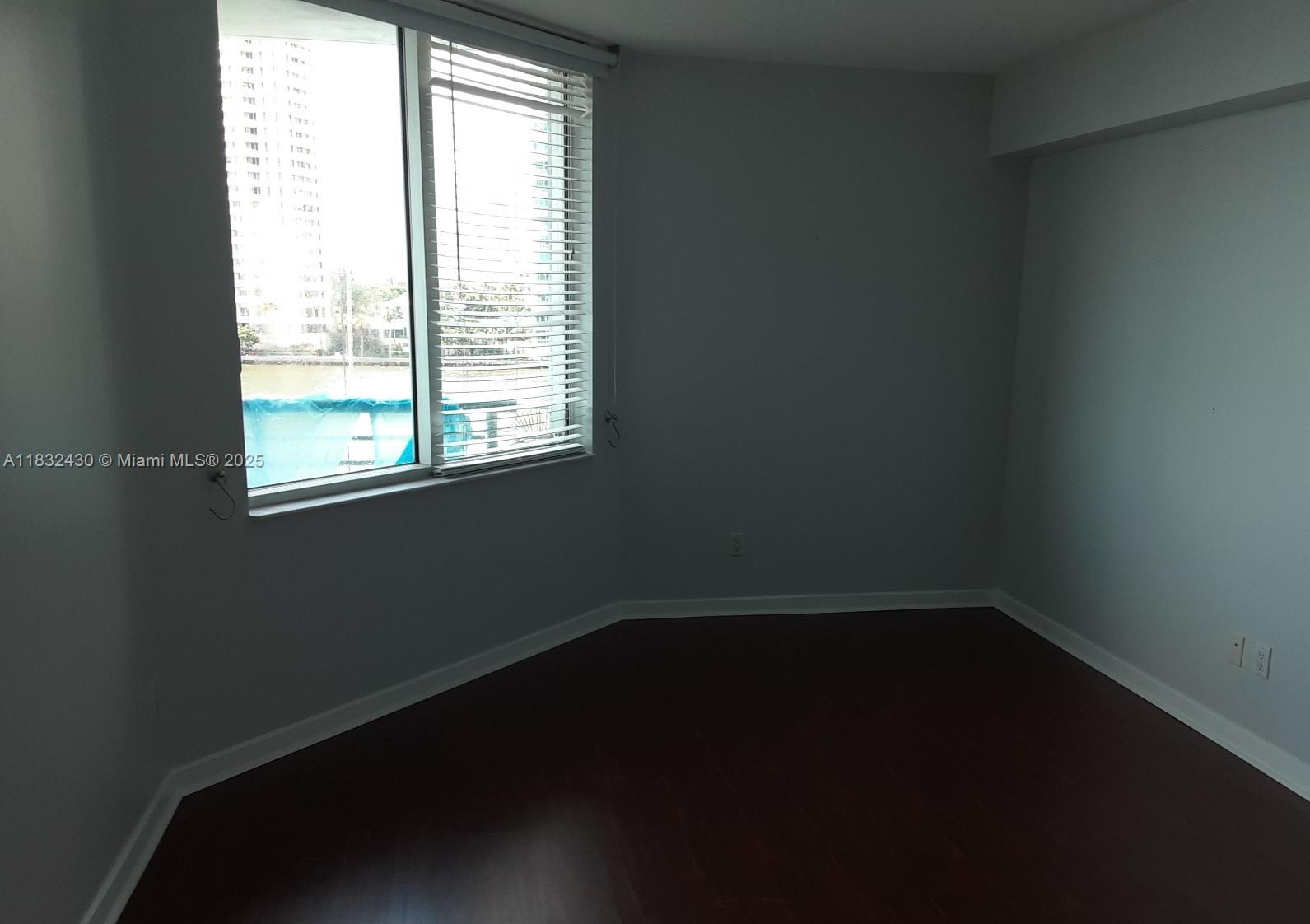 335 S Biscayne Blvd #505, Miami FL 33131