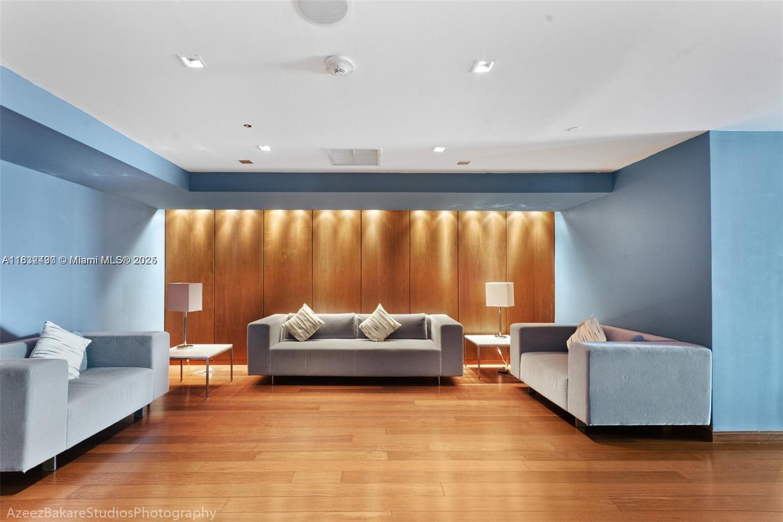 335 S Biscayne Blvd #505, Miami FL 33131